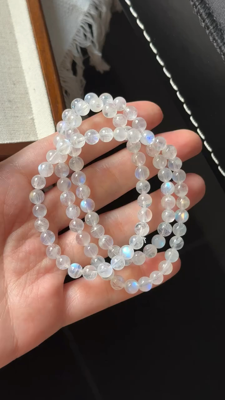 三圈高货印度蓝月光 ｜ 3 laps High grade Indian Moonstone 