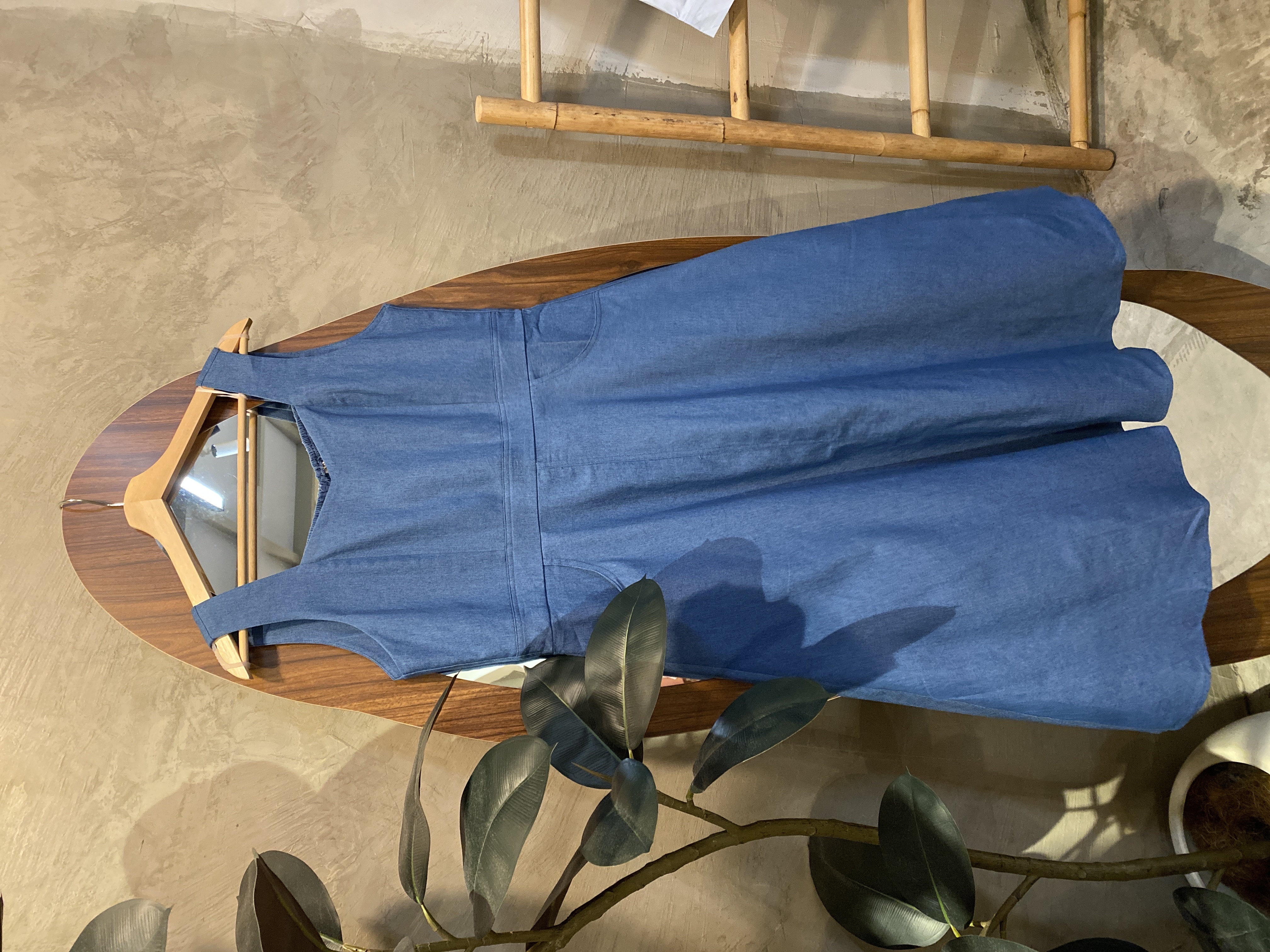 ✨4671号-气质钻领吊带牛仔A字显瘦连身裙