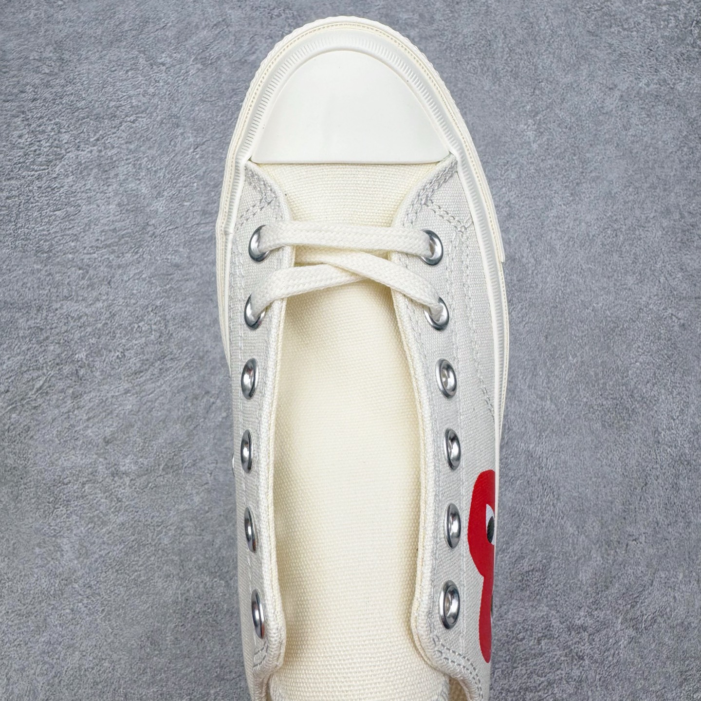 Comme des Garçons Play x Converse Chuck 70