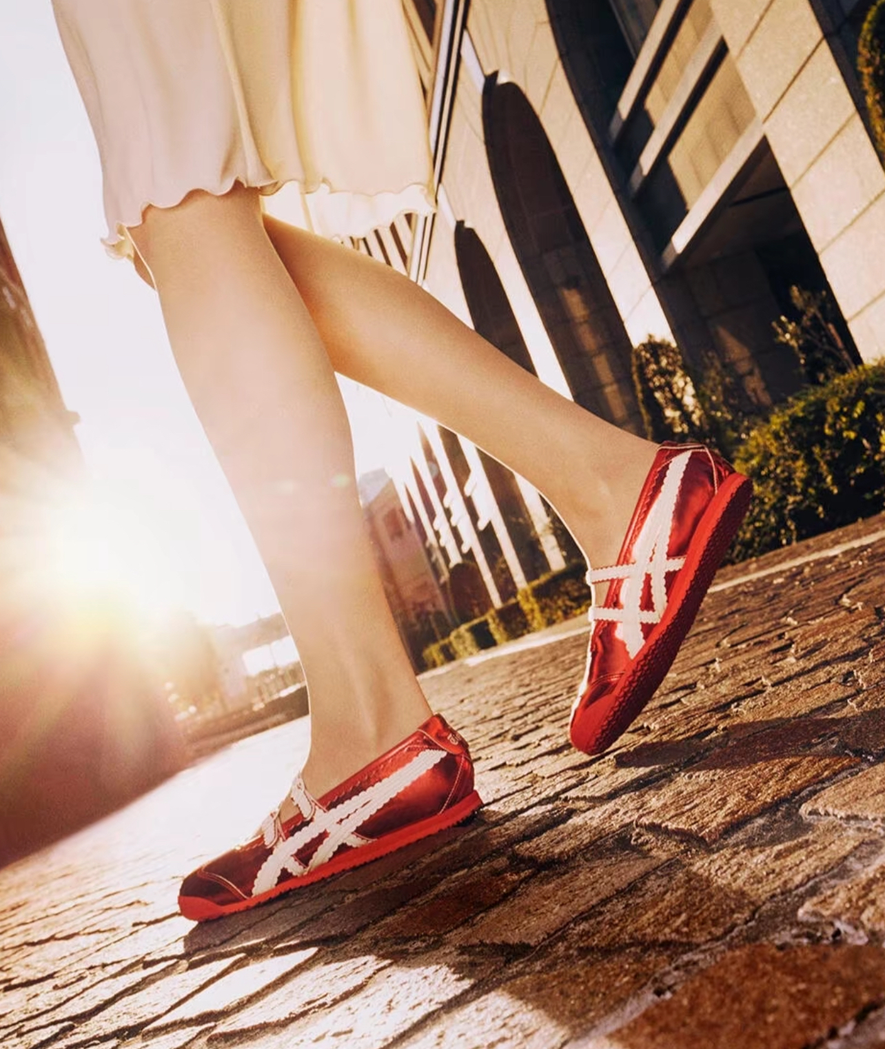 1182A708-700 Onitsuka Tiger Mexico 66 TGRS Metallic Pack Classic Red Cream 1182A708-700