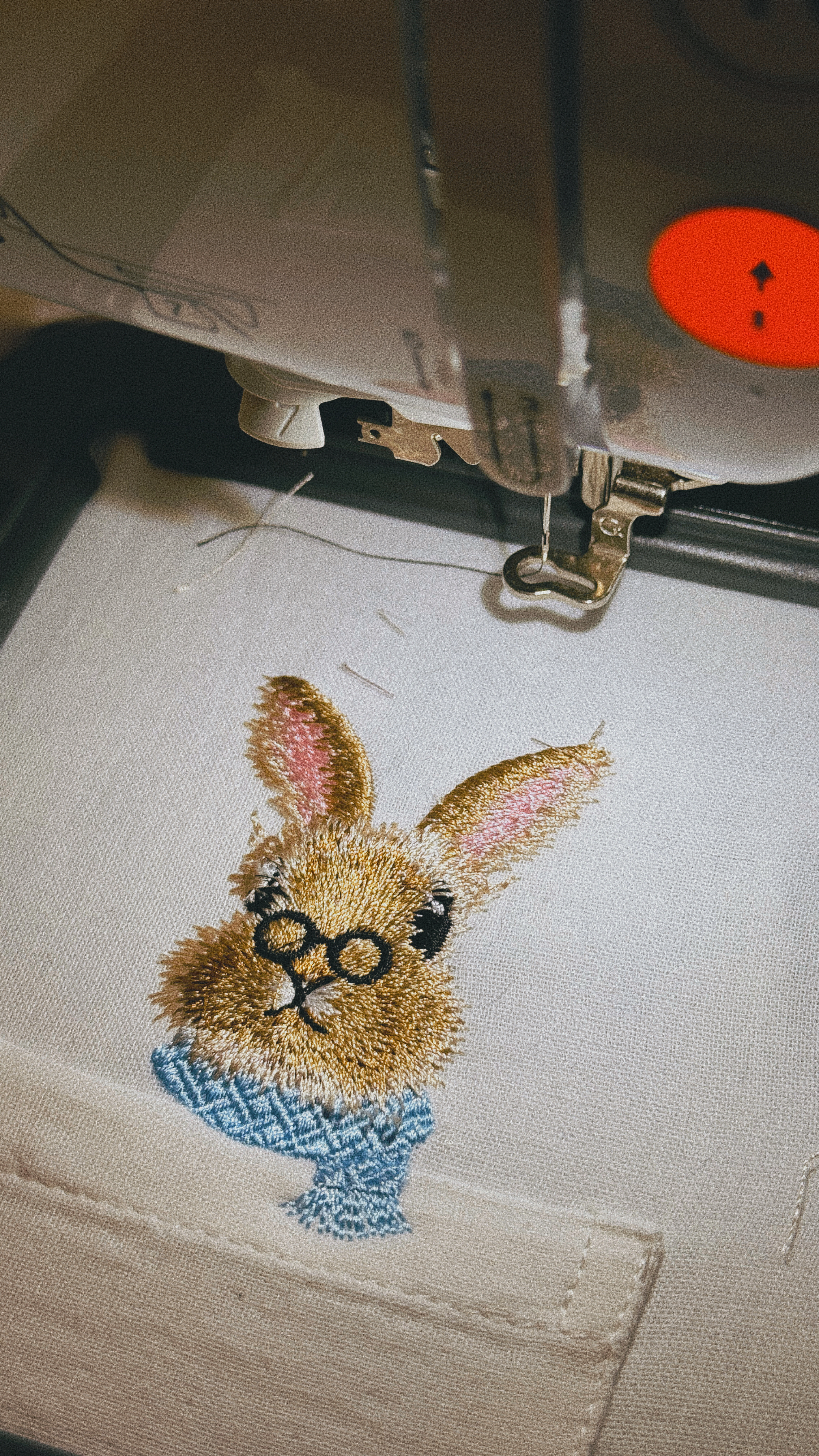【Re‘Me Embroidery Made】博士生兔子刺绣白衬衫