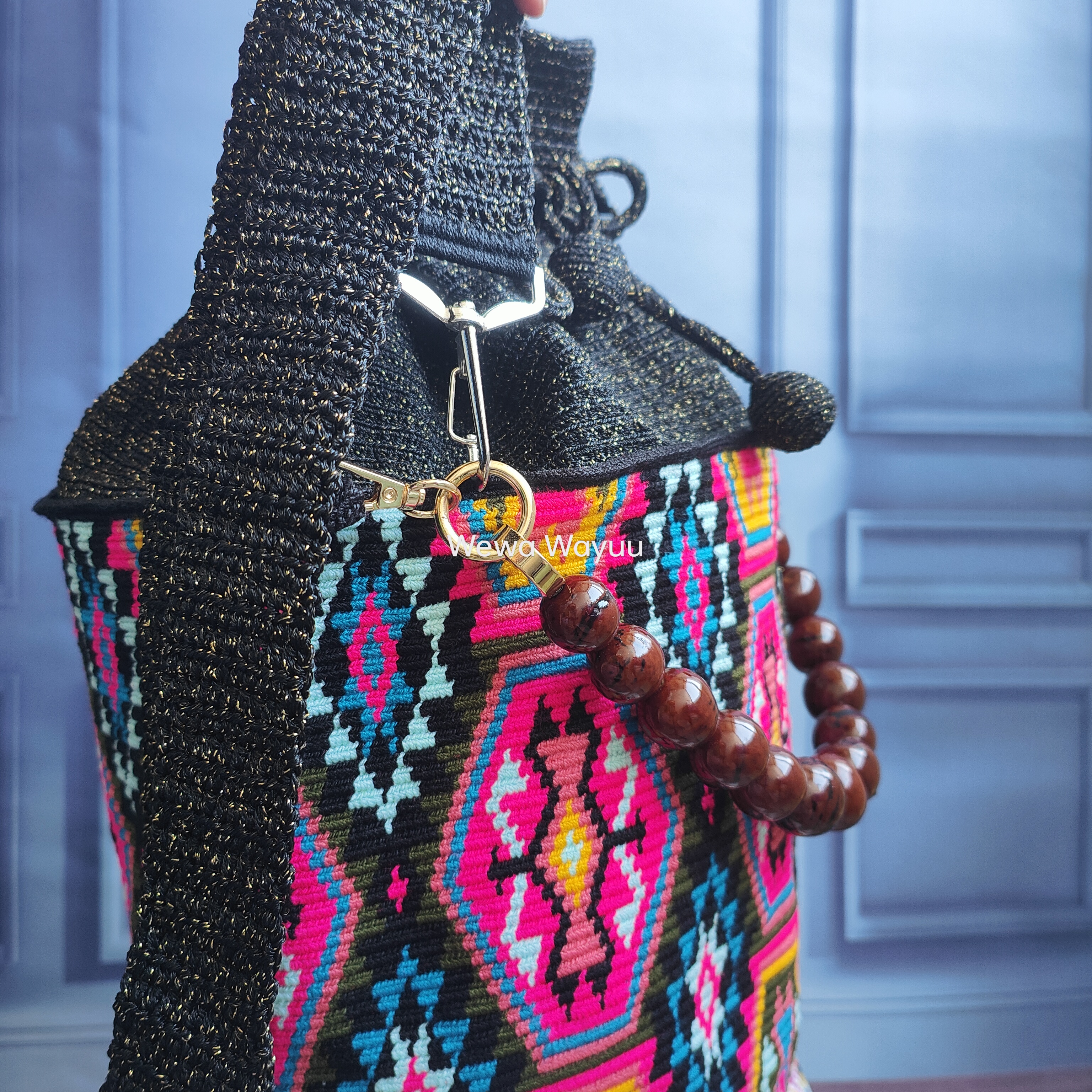 1T1123-11. 1T 單股中碼金線 果實手挽袋