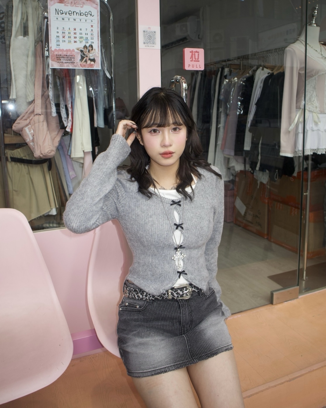 已售罄❌長期熱賣款式！燈芯絨假兩件蝴蝶掛頸top