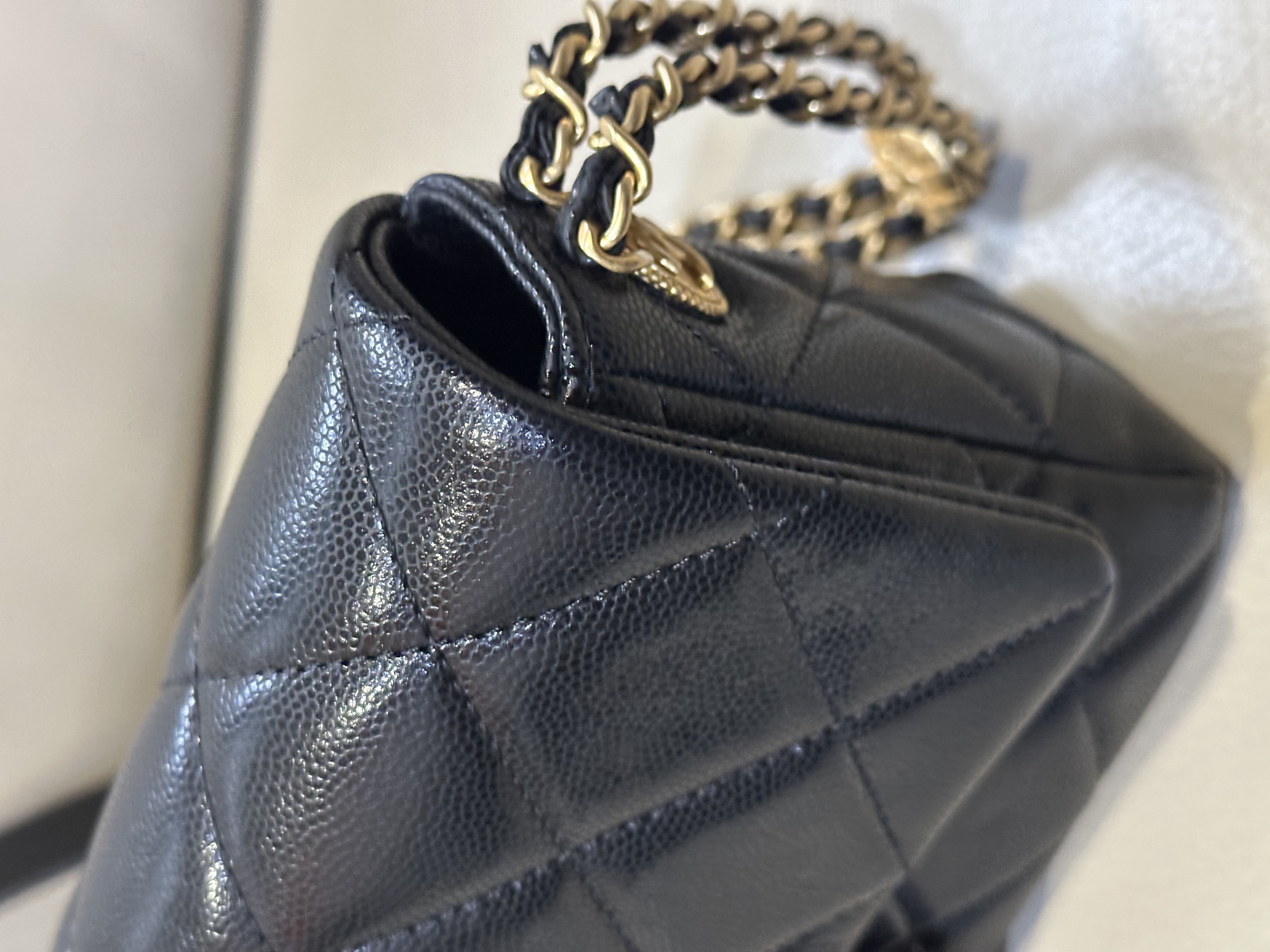 Pre-Owned Chanel Flap Bag / Product Code: 26040518
