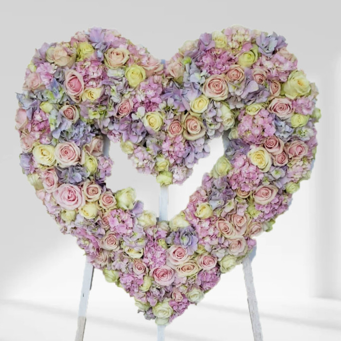 混色心型帛事花牌 E2