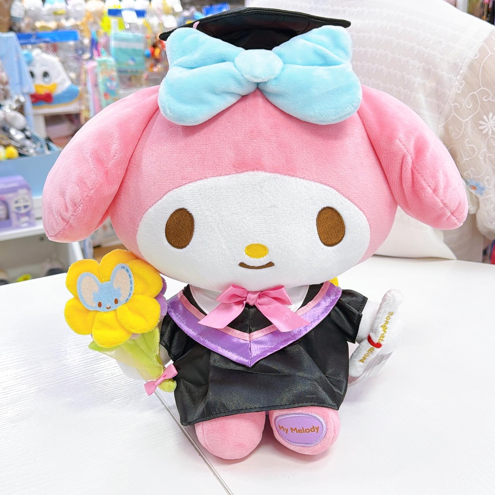 原裝行貨sanrio 40 cm畢業公仔
