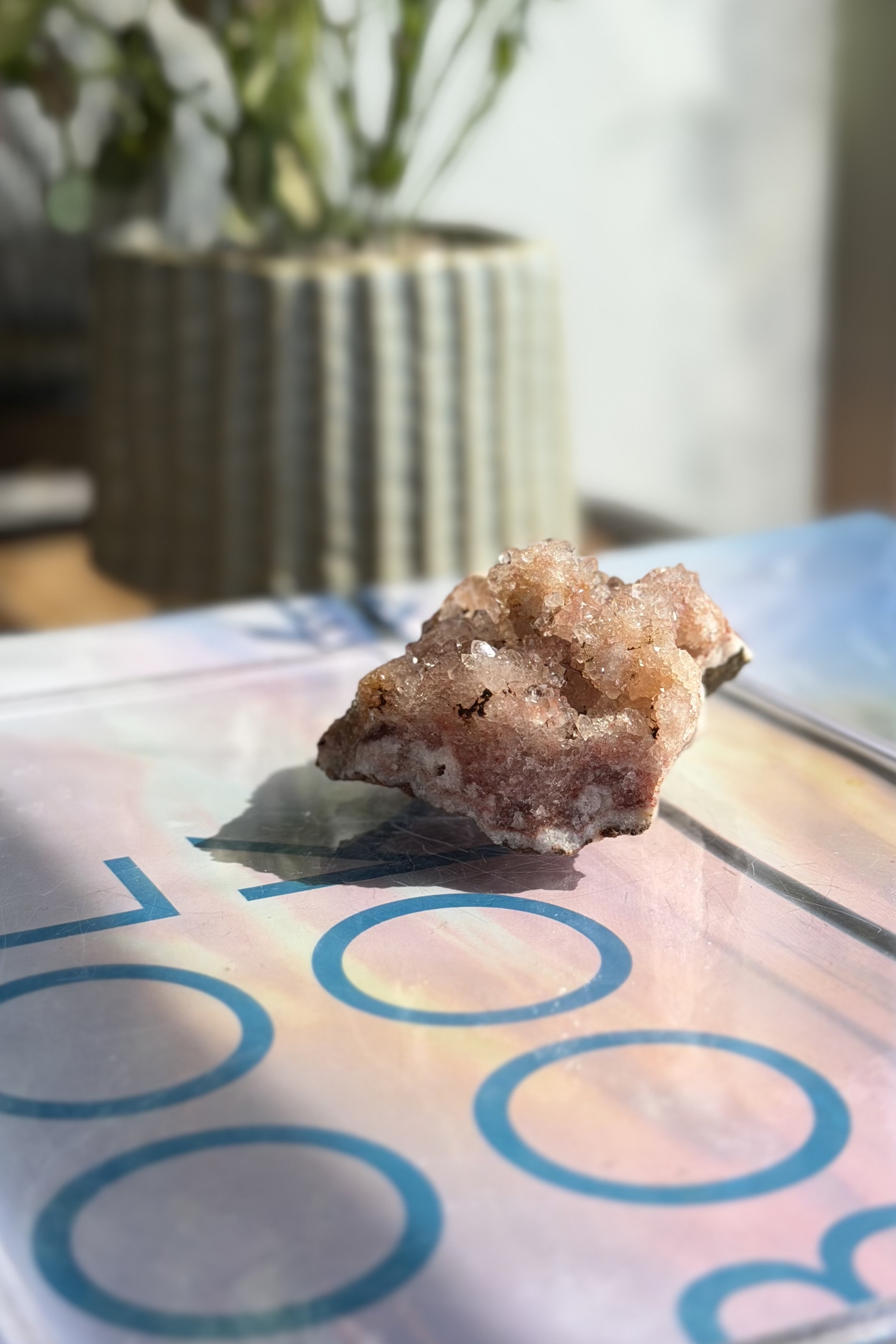  ༒6.5cm Pink Amethyst Geode༒ PA.7088H3m-RA22*27M