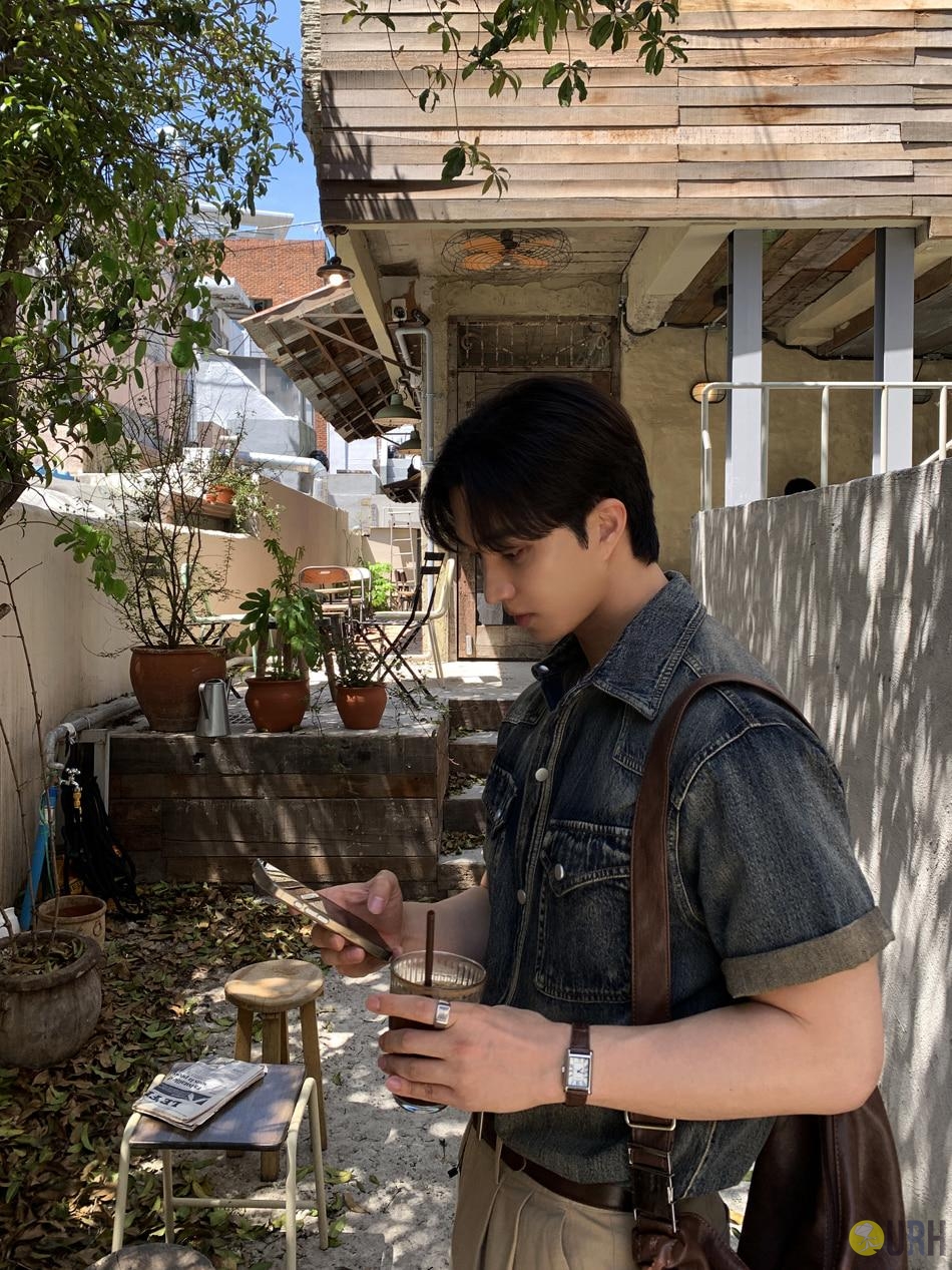 【100%保證韓國直送】韓系復古 經典水洗寬版短袖牛仔恤衫 👕 [3 color] RL114942