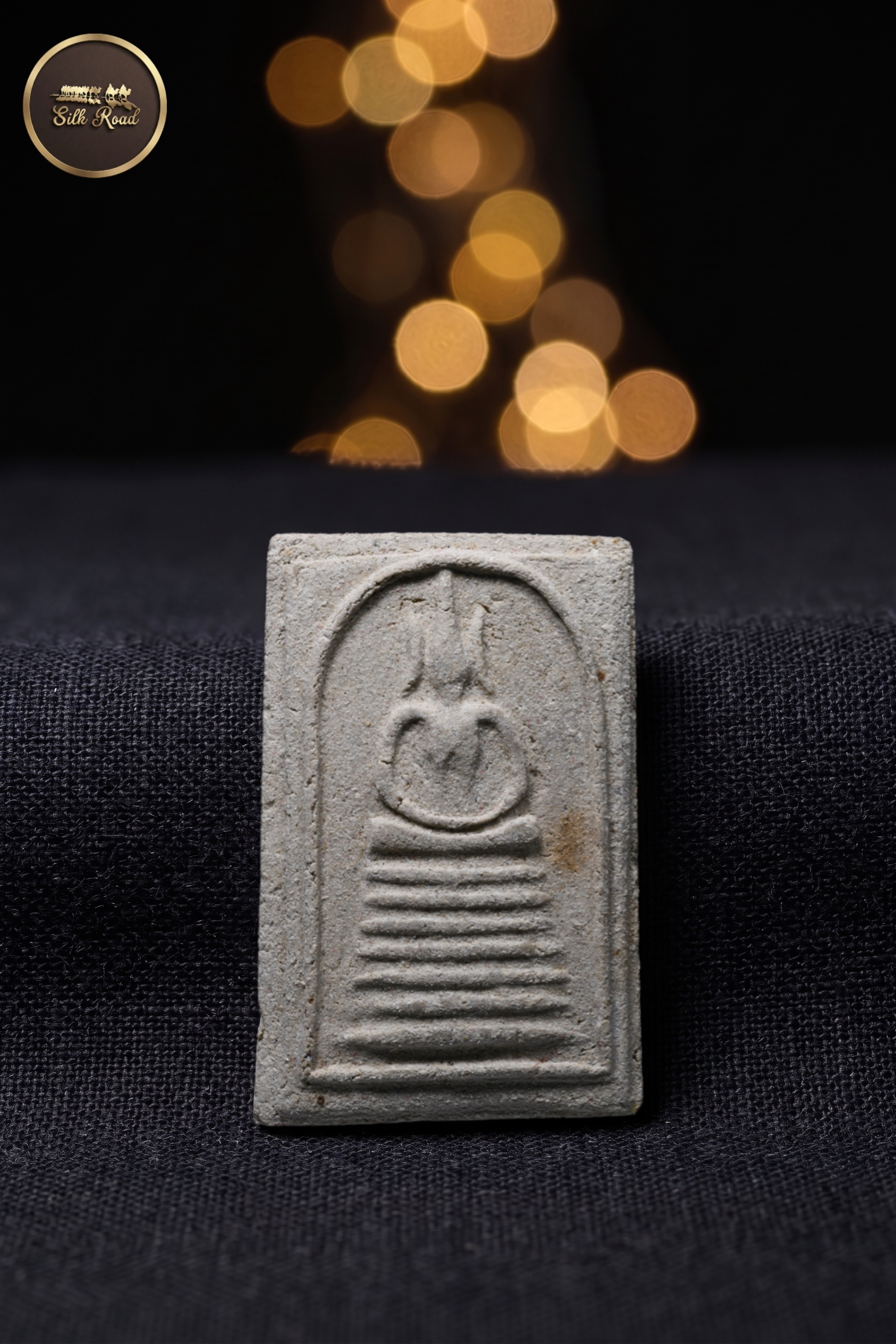 龍婆披贊 佛曆2551 如願崇笛 附原裝廟盒｜師父親手寫符