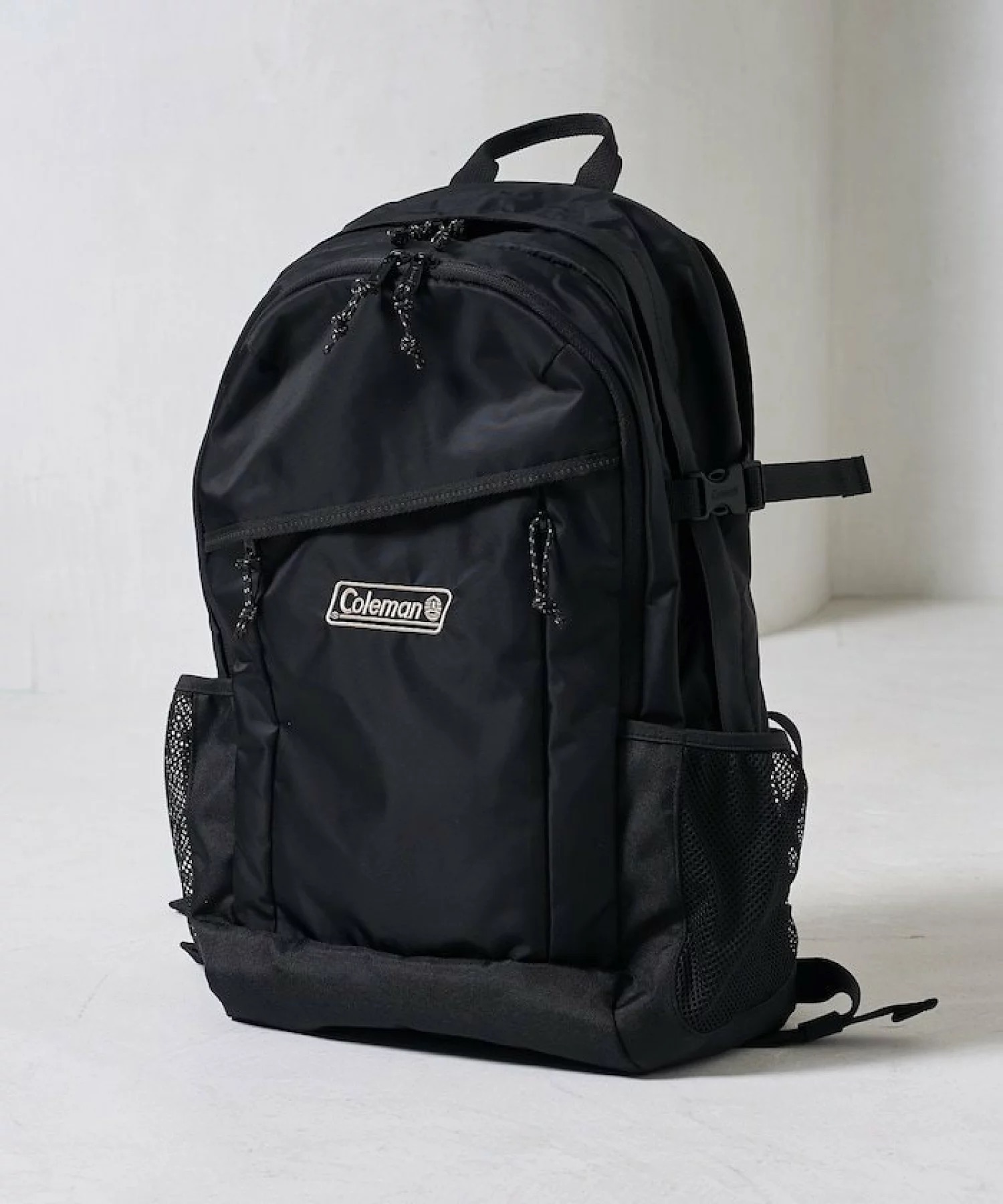 日本代購【 2026新商品 日本直送 FREAK'S STORE x Coleman 別注版 Walker 輕量尼龍 25L 背囊  |  FREAK'S STORE  Exclusive Walker 25L Backpack - Lightweight Nylon 】