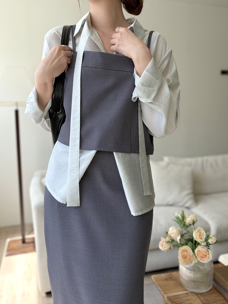 Colette Layered Belted Skirt (Charcoal)