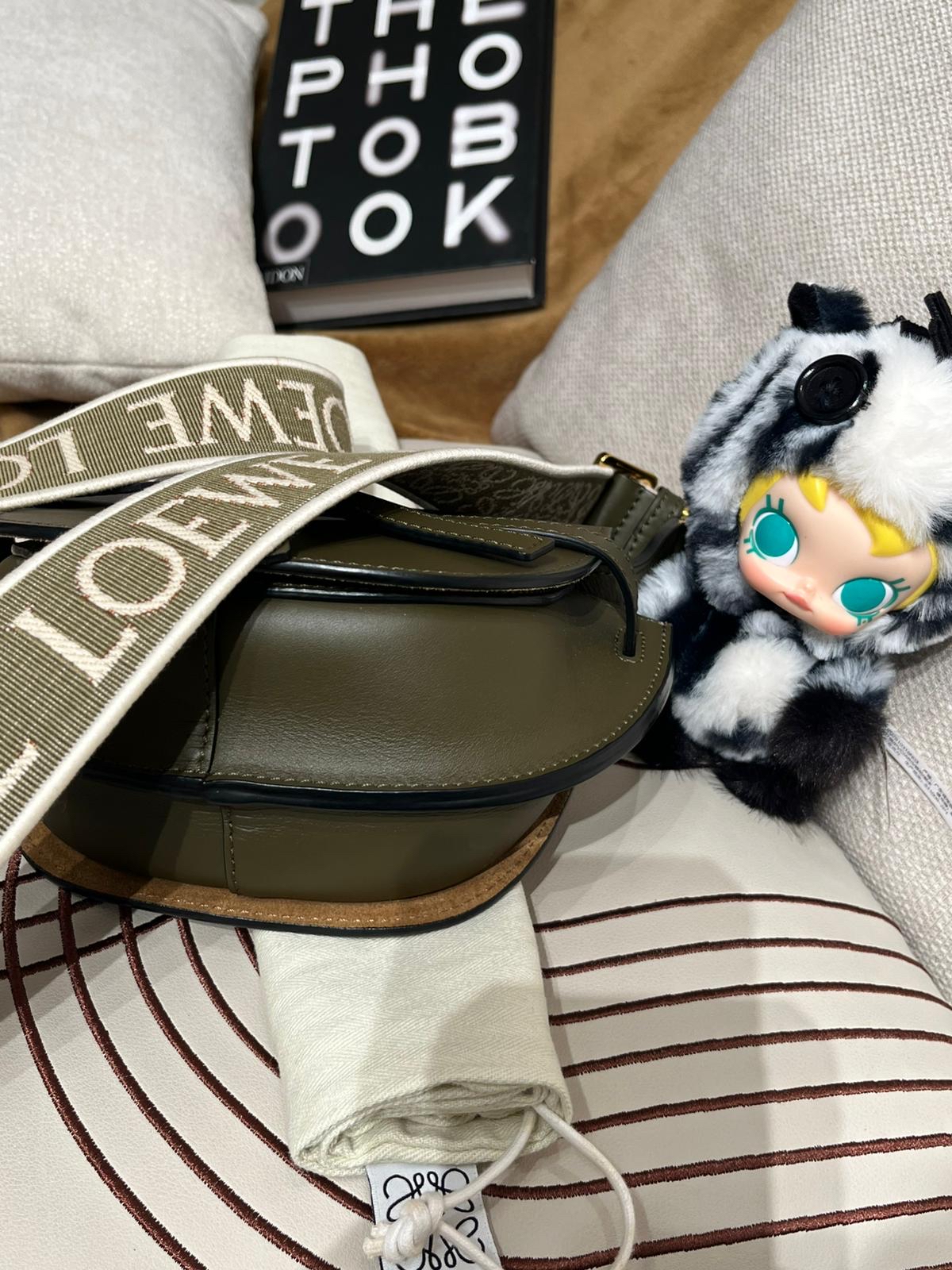 Loewe Gate Mini Calfskin Crossbody Bag 100%Authentic, 95%New ✅Dust bag