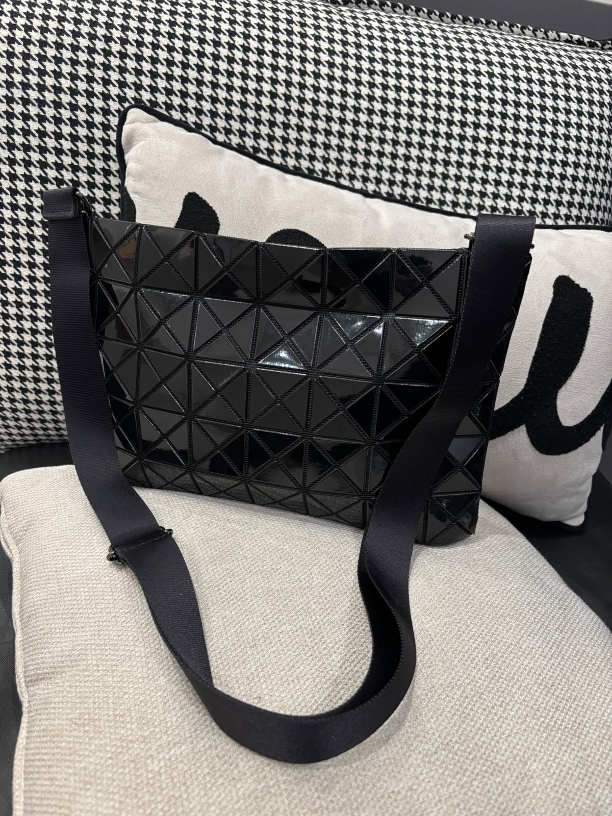 Issey Miyake crossbody Bag 100%Authentic, 90%New