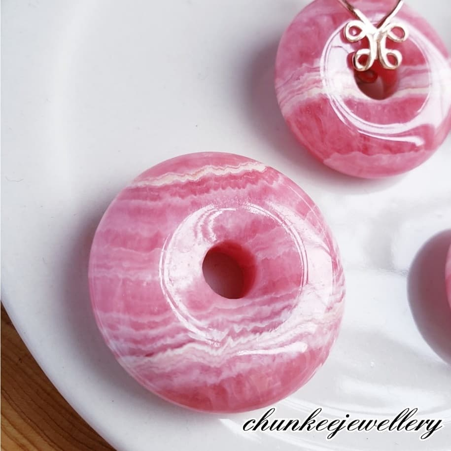 紅紋石平安扣吊咀