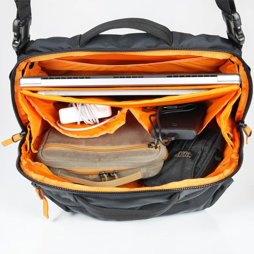 Mystery Ranch District Pro black OS