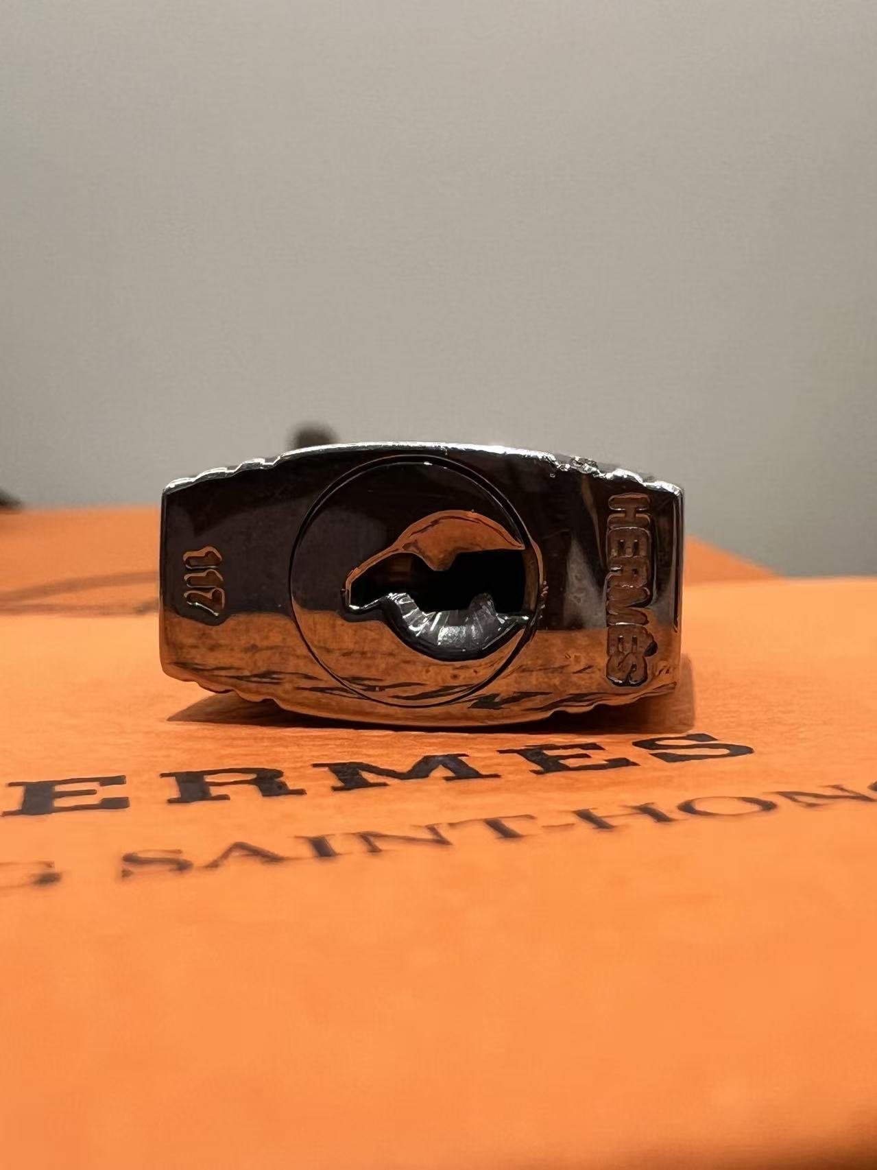Hermes Cadena Lock and Key Set