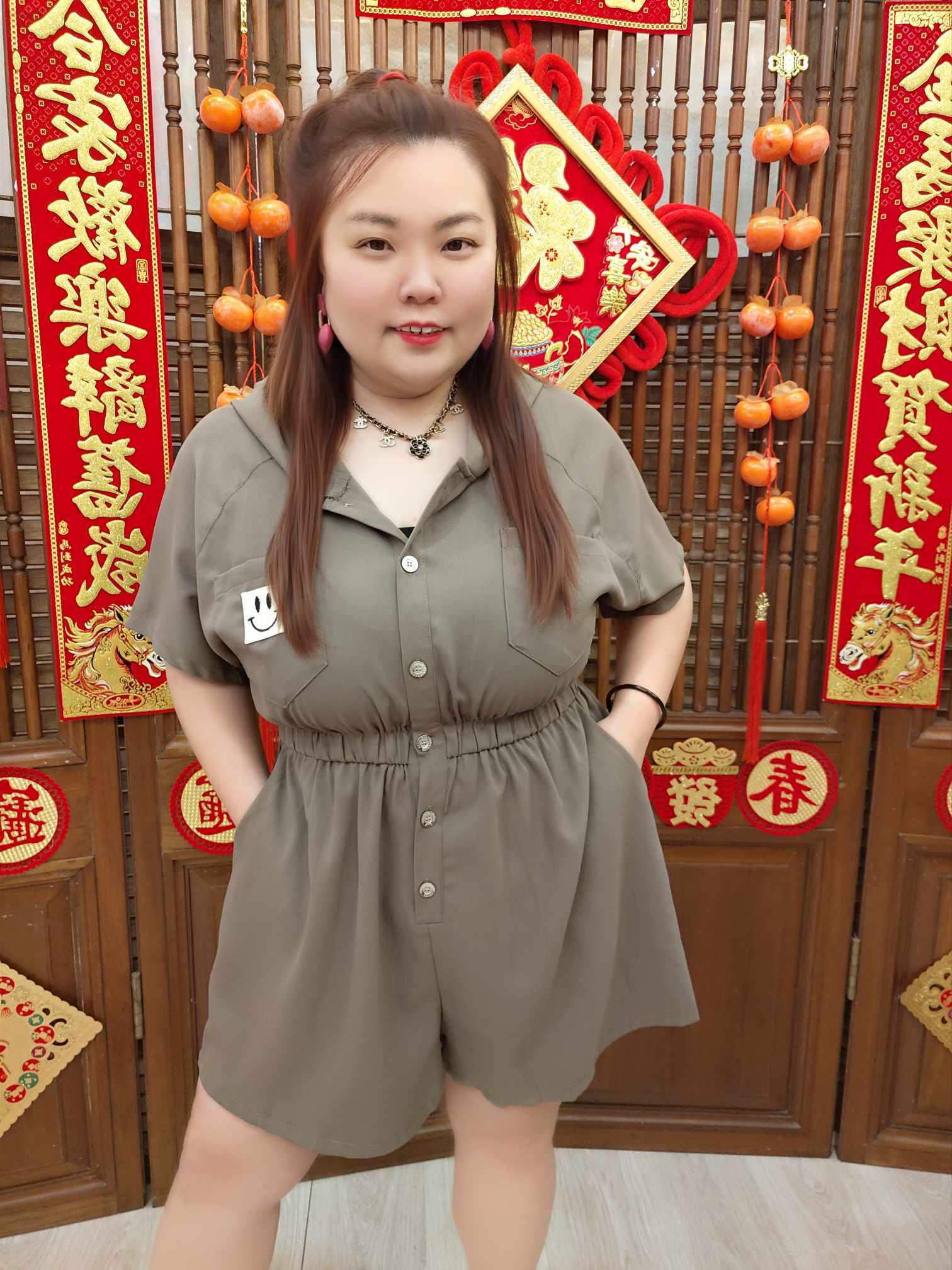 NJD05 TW#5223-1 笑脸图连帽口袋连体裤