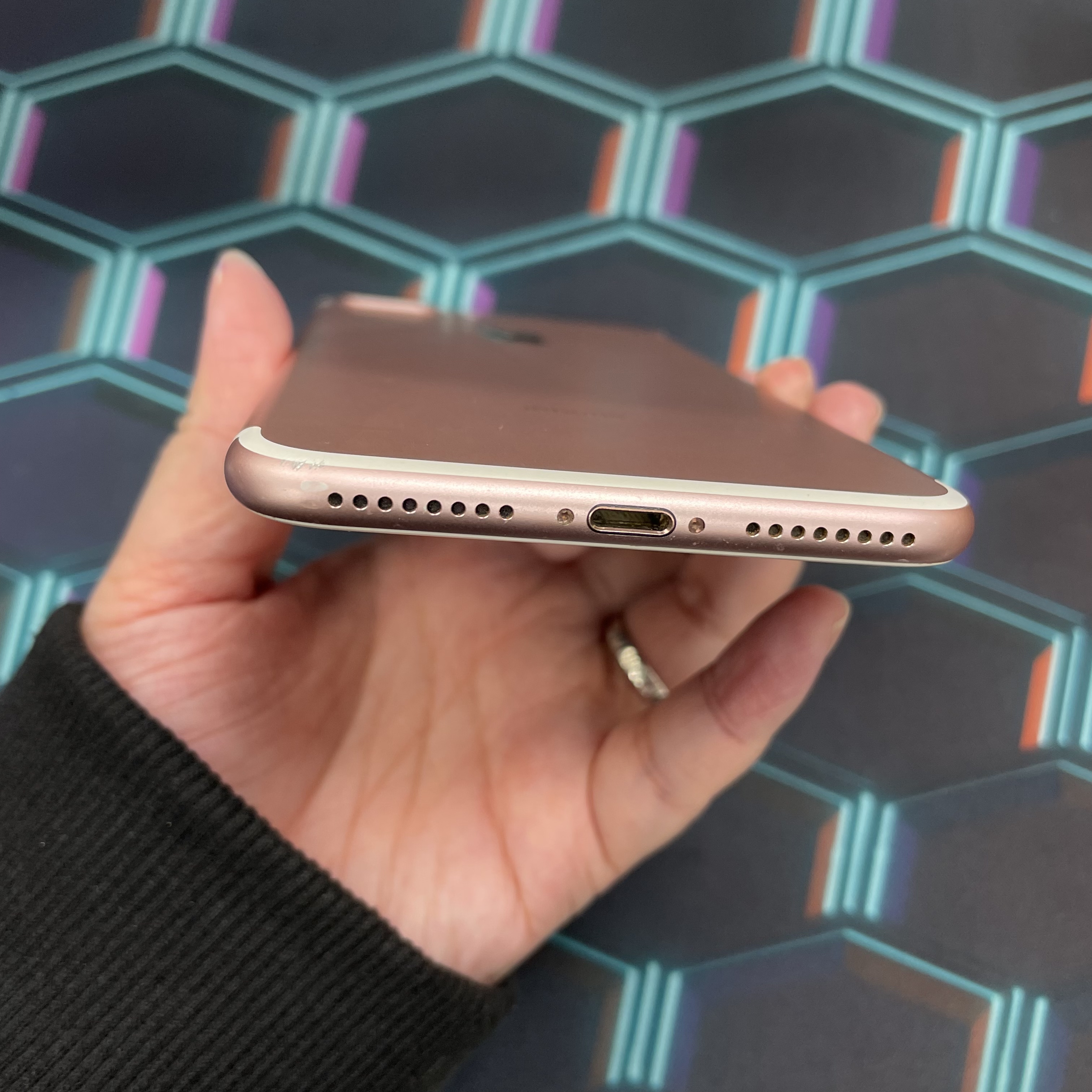 *5884 7 plus 靚機 128GB 電65 粉色 pink