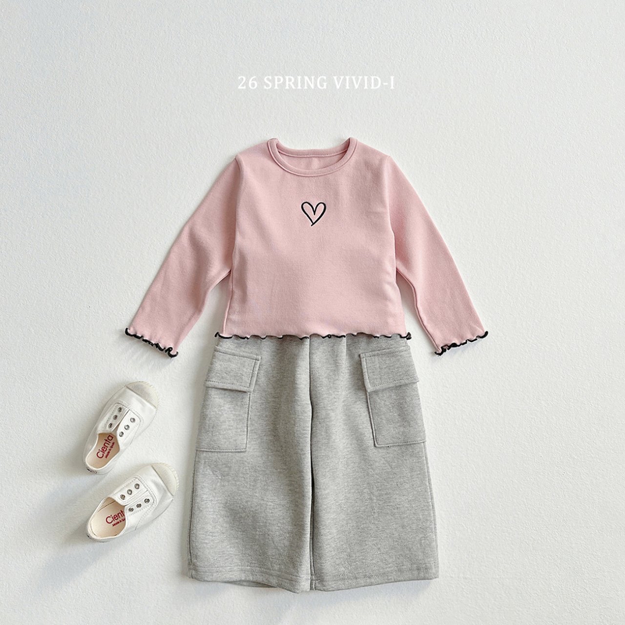 🌸預訂 韓國直送🌸🇰🇷VIVIDI三色愛心刺繡拼色花邊長袖上衣