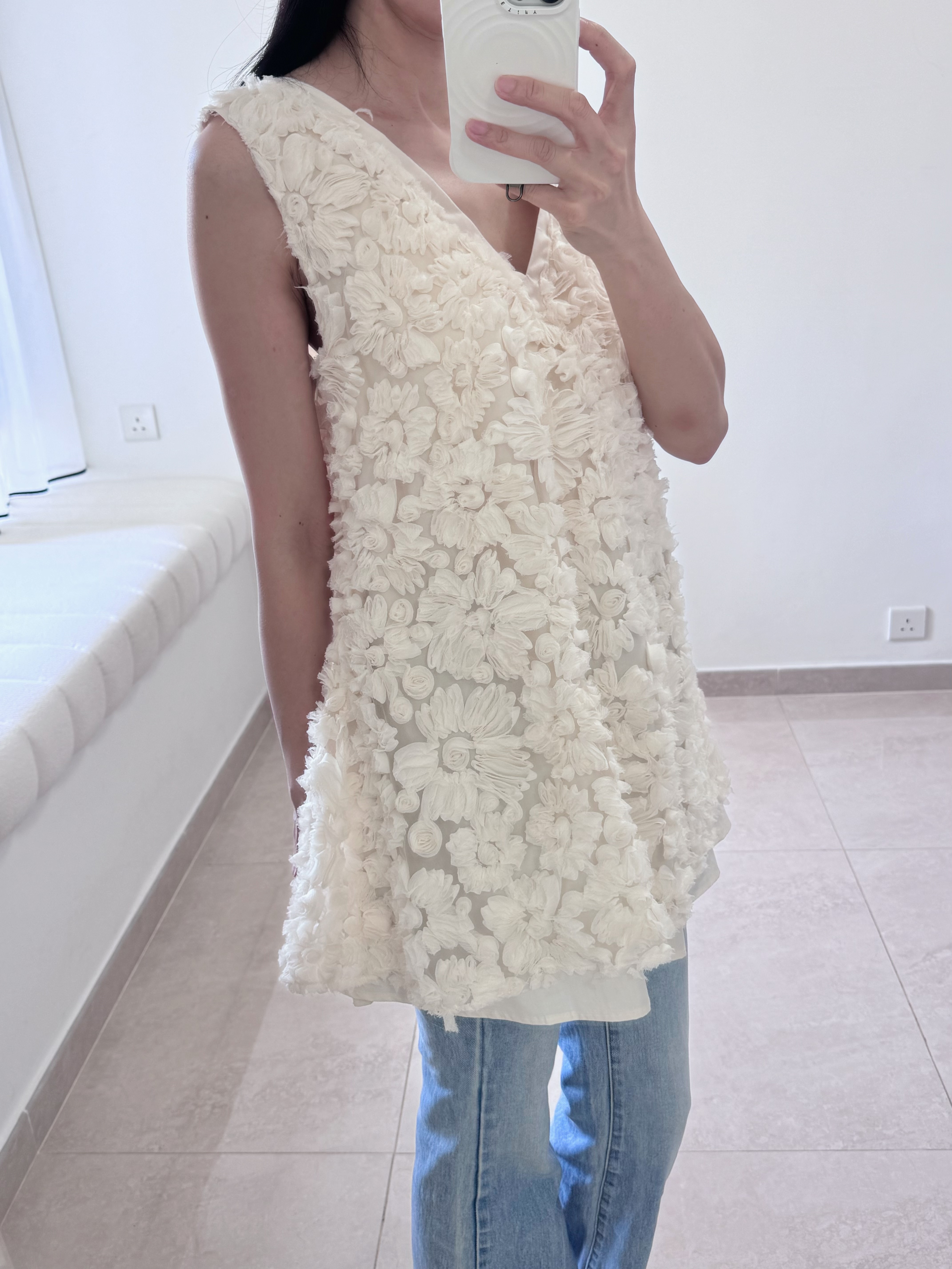 Elegant flower v-neck dress/top