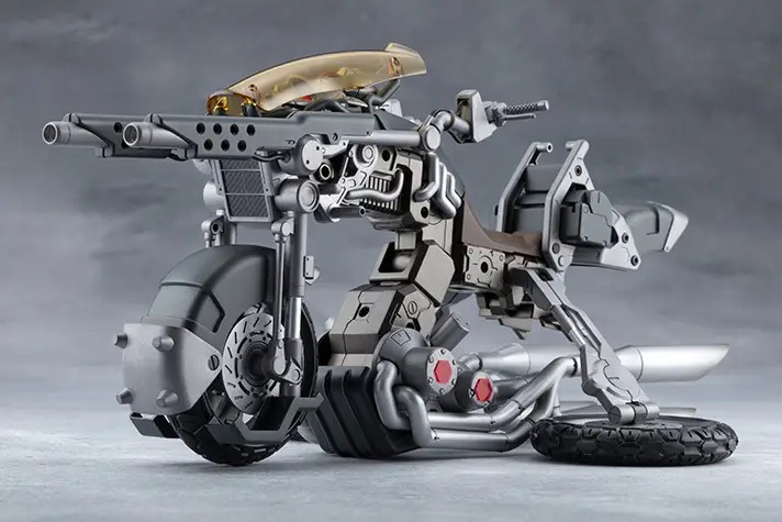Wreckage Hunter (MegaloMaria Unlimited Universe)
