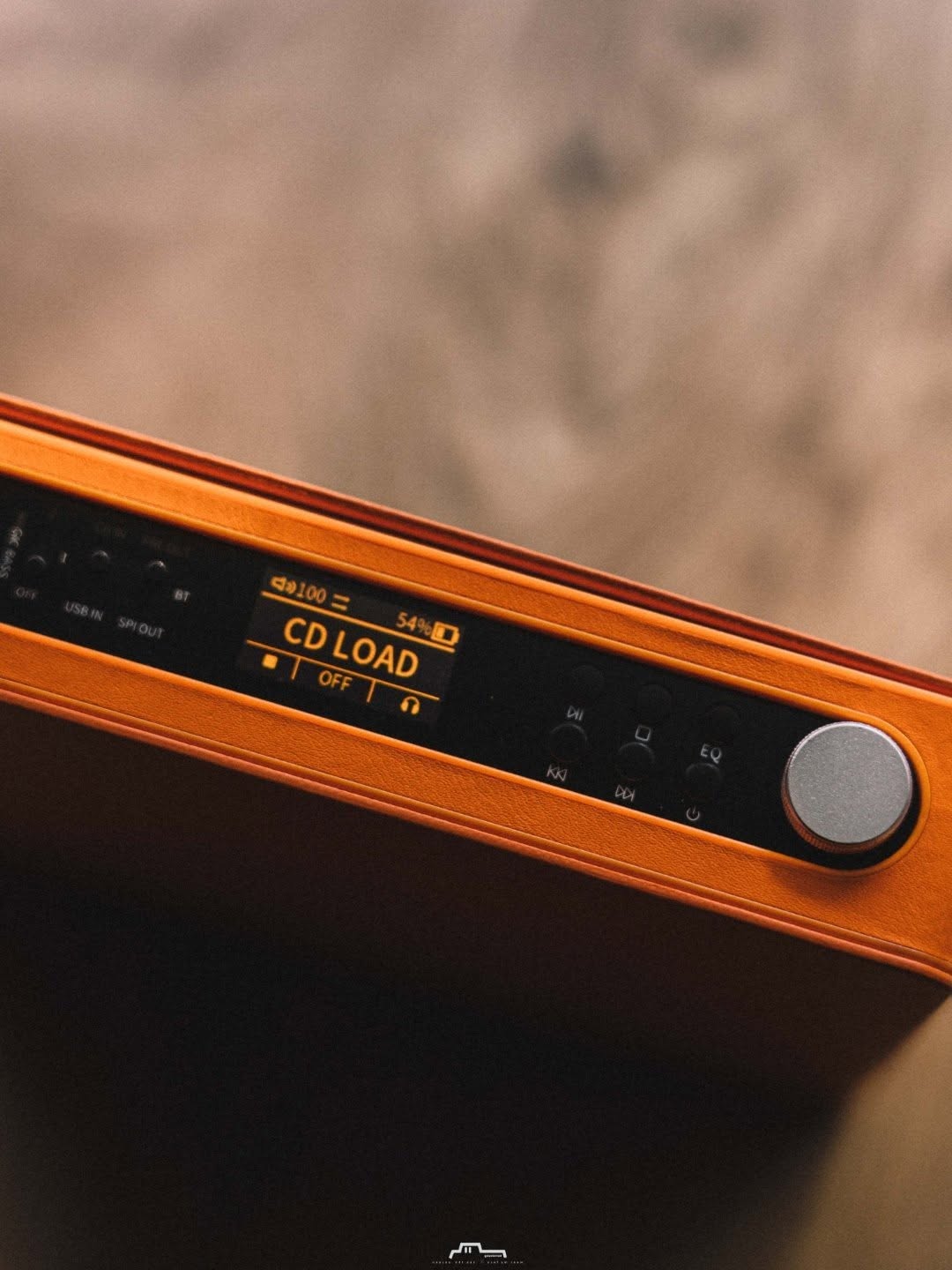 FiiO DM15 R2R/ AKM 專用隨身皮套 ~ NEST DM15