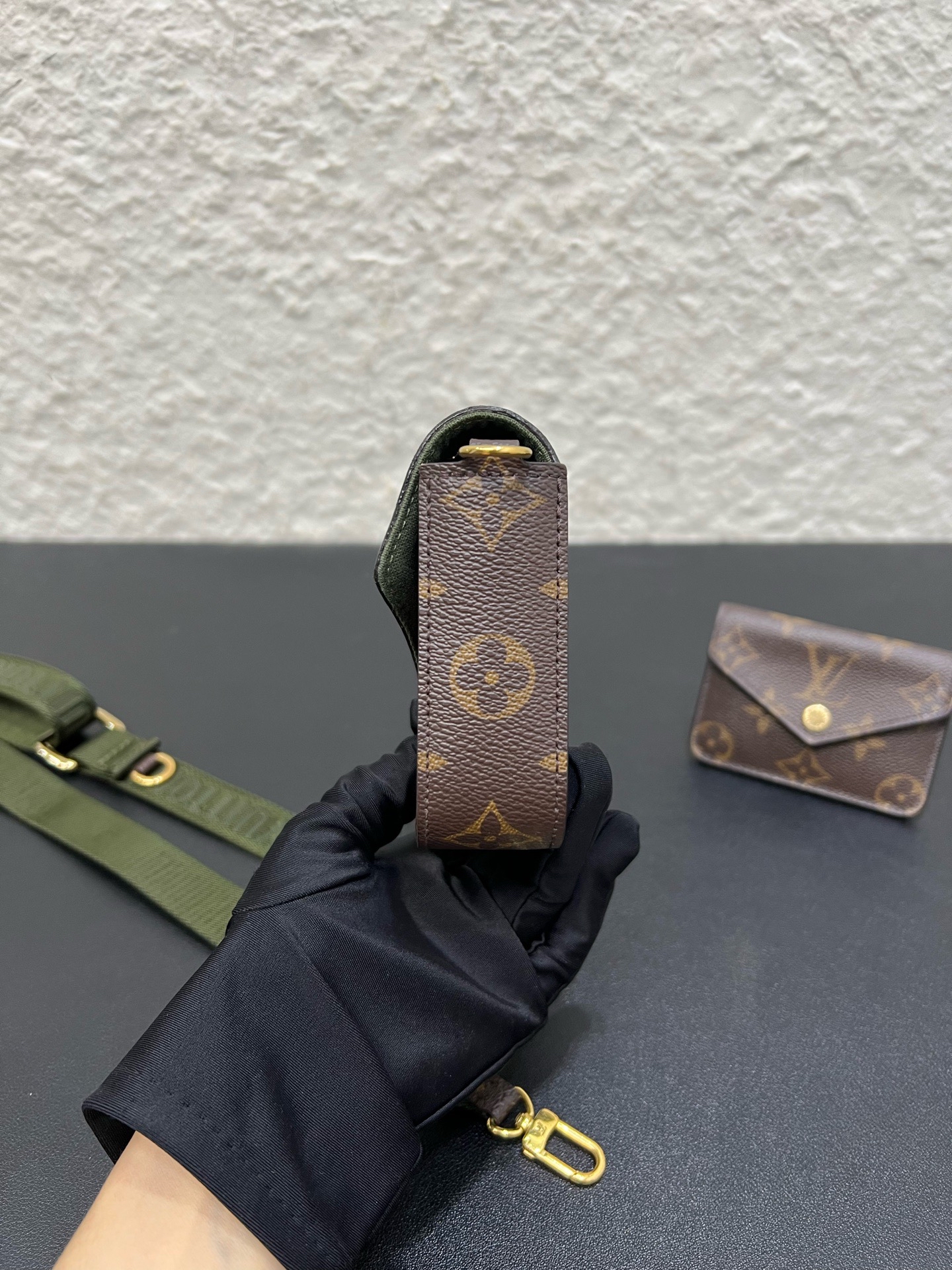 【預訂貨品】LV老花綠三合一woc