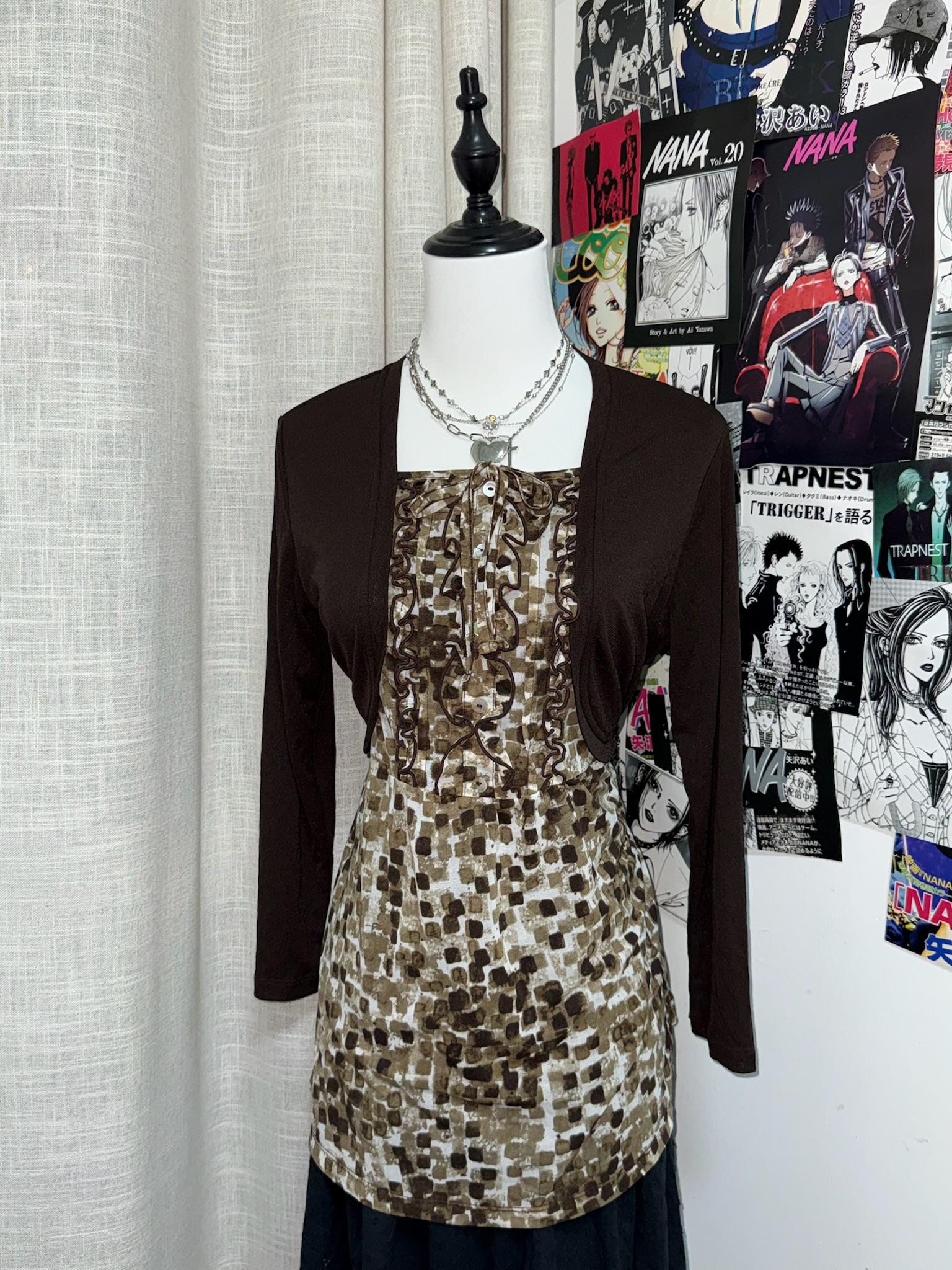 Cropped Bolero Cardigan & Ruffled Geometric Print Tunic