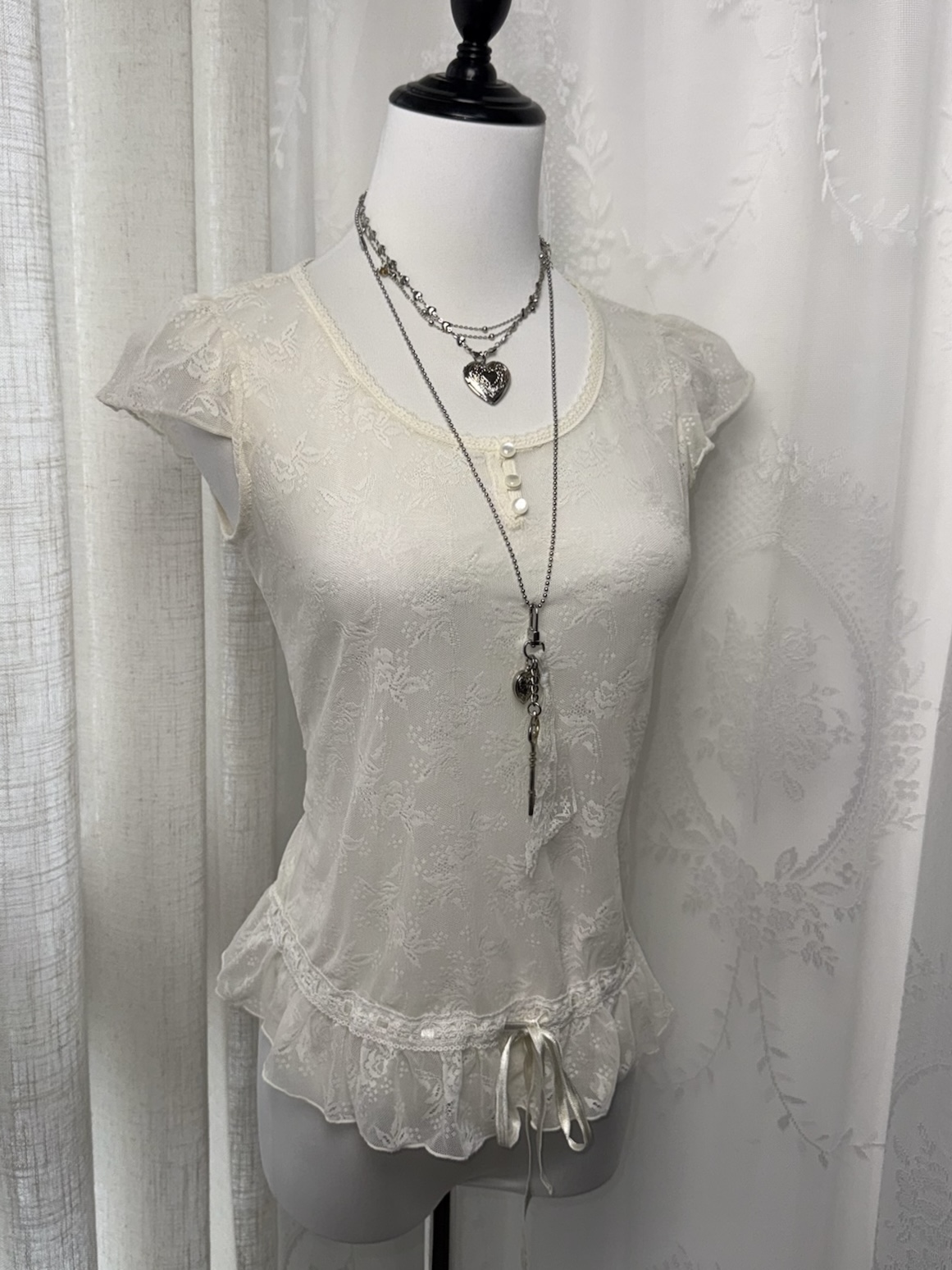 Jacquard Lace Scoop-Neck Blouse