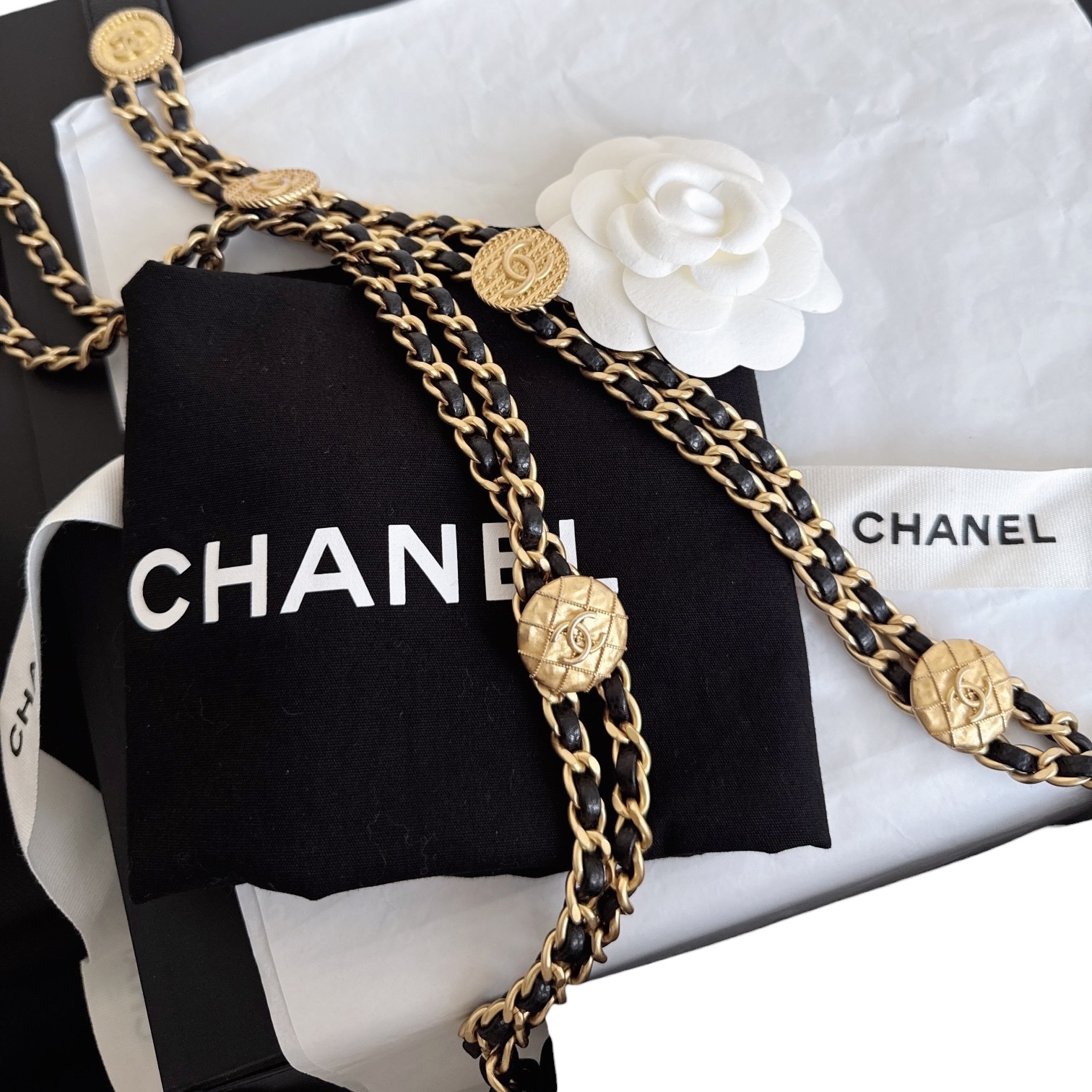 Chanel Caviar 22A 金幣鏈