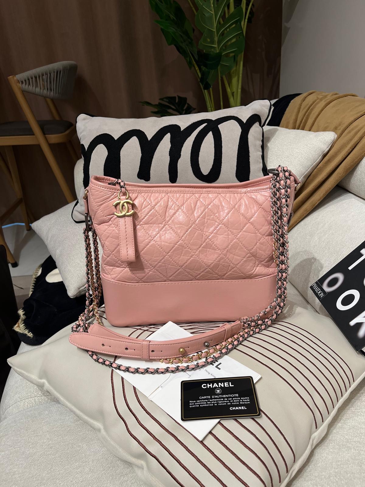 Chanel gabrielle hobo medium 100%Authentic , 96%new ✅收據 ✅card ✅dust bag 