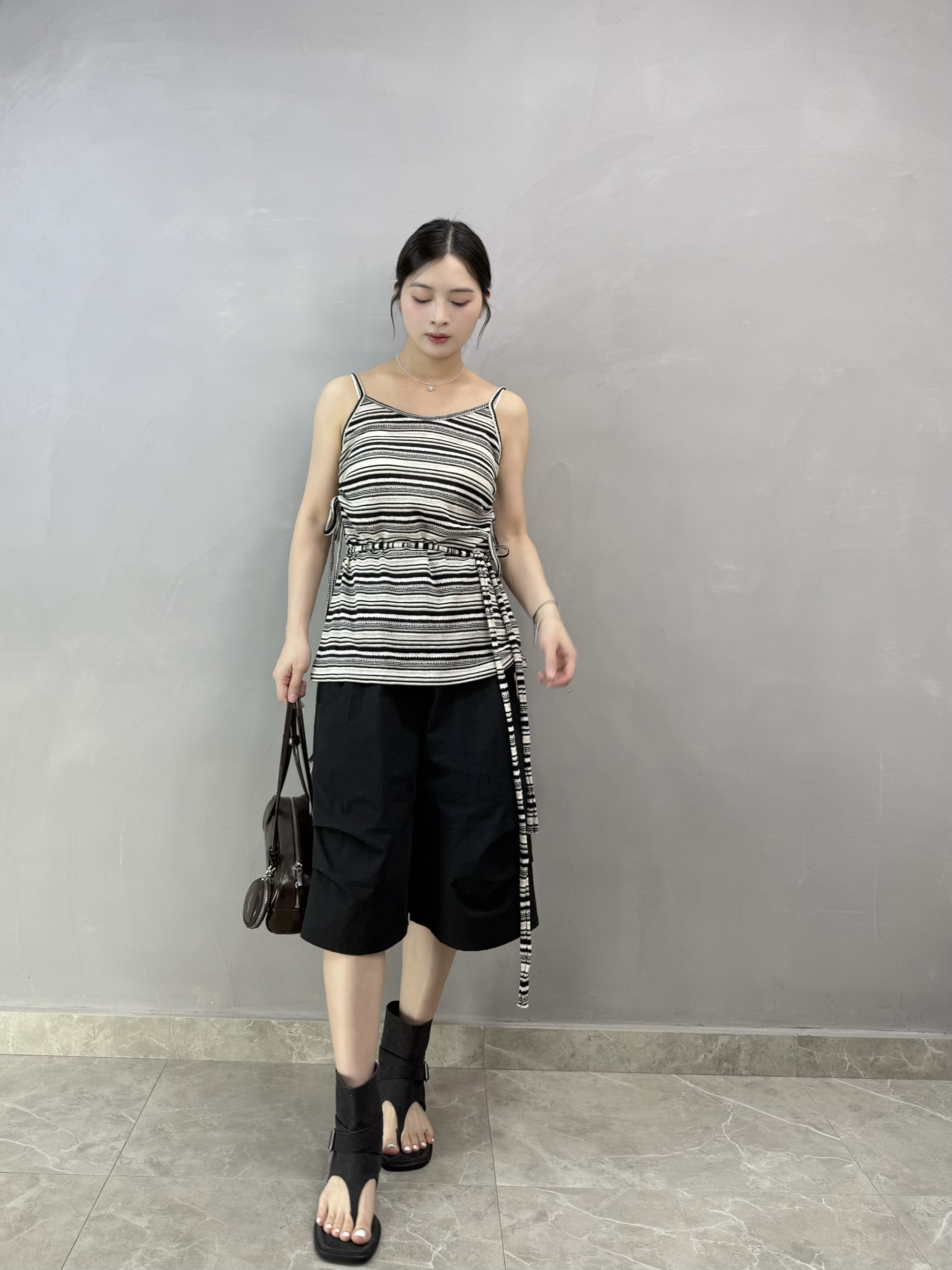 R64 拼色橫間束腰吊帶