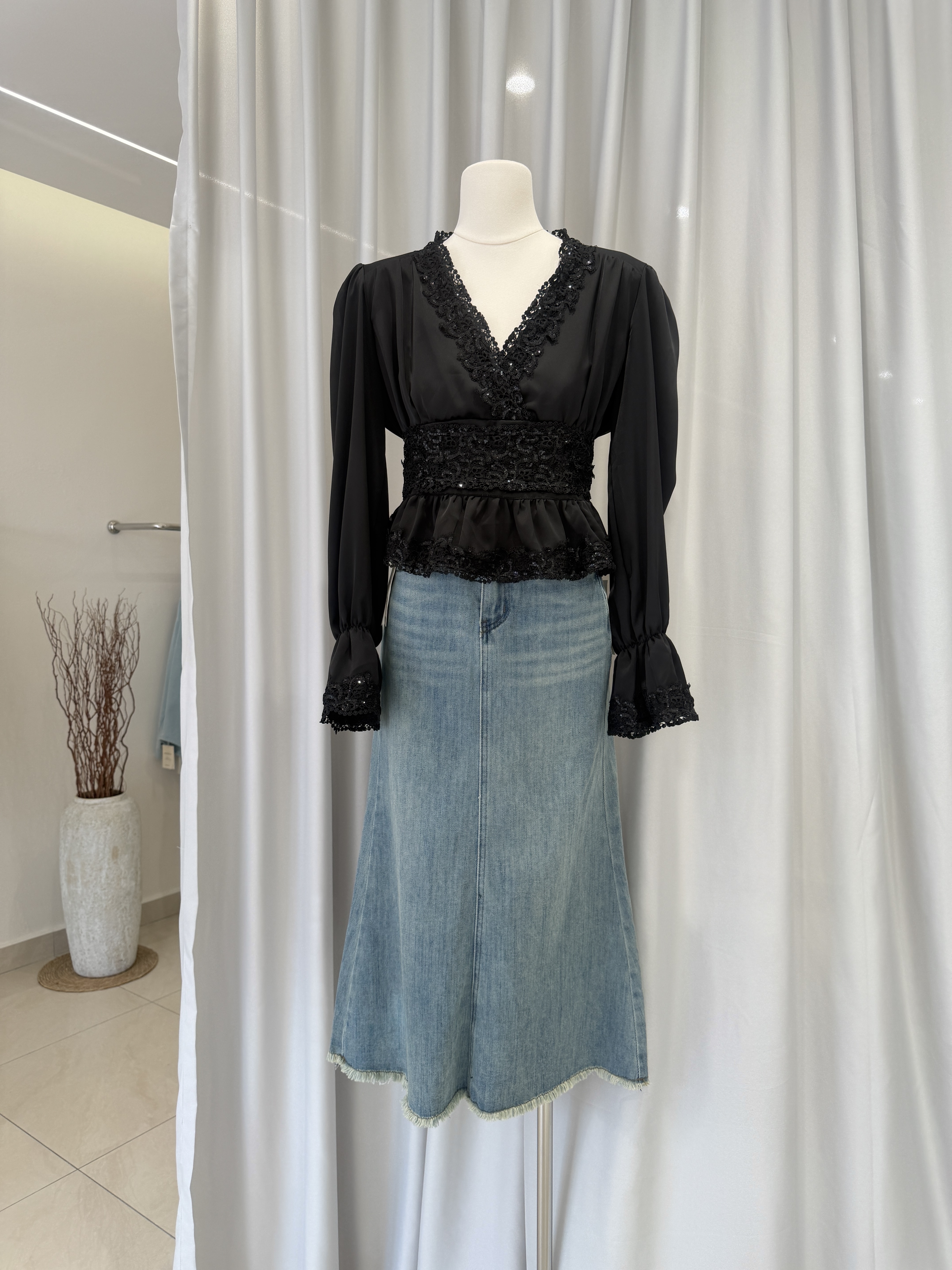 6729 温柔甜欲收腰衬衫