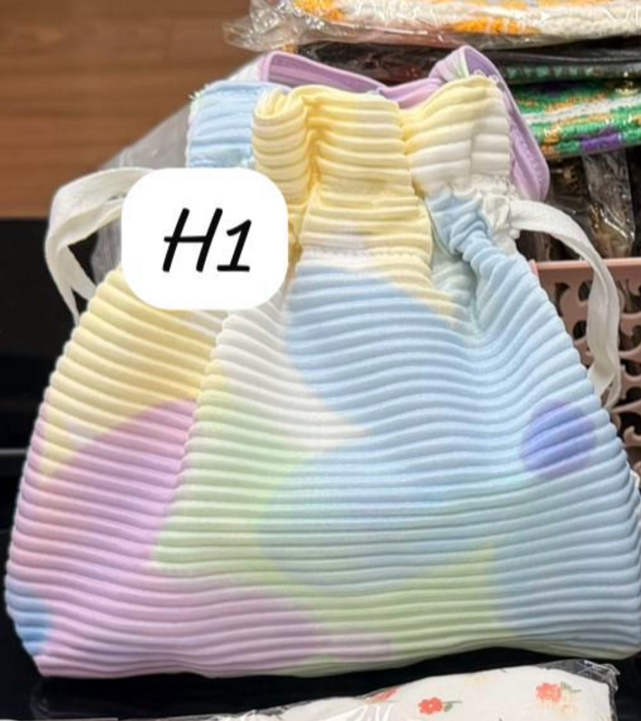 泰國手提索袋(不包括吊飾)