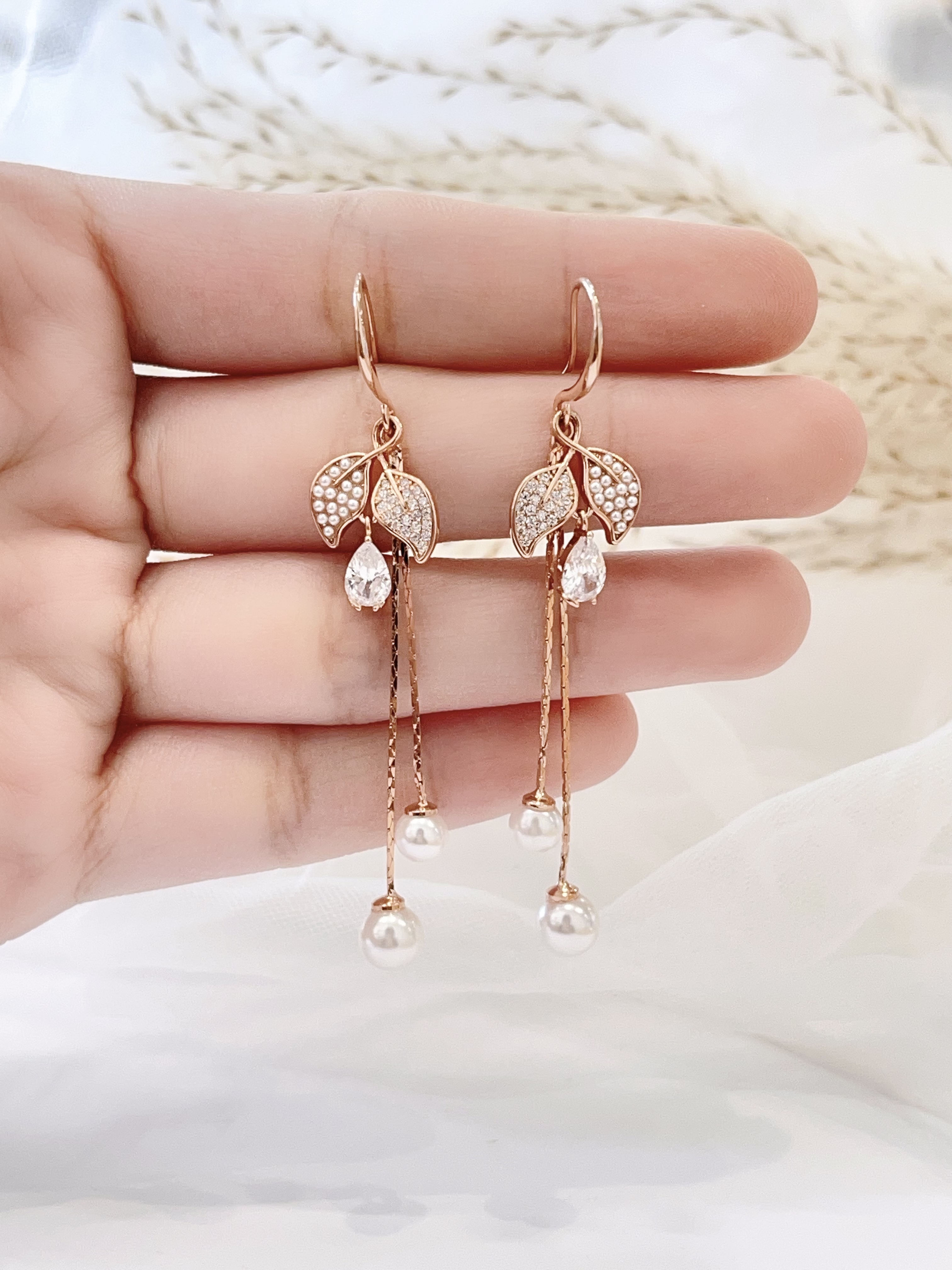 叶子状珍珠双流苏耳环