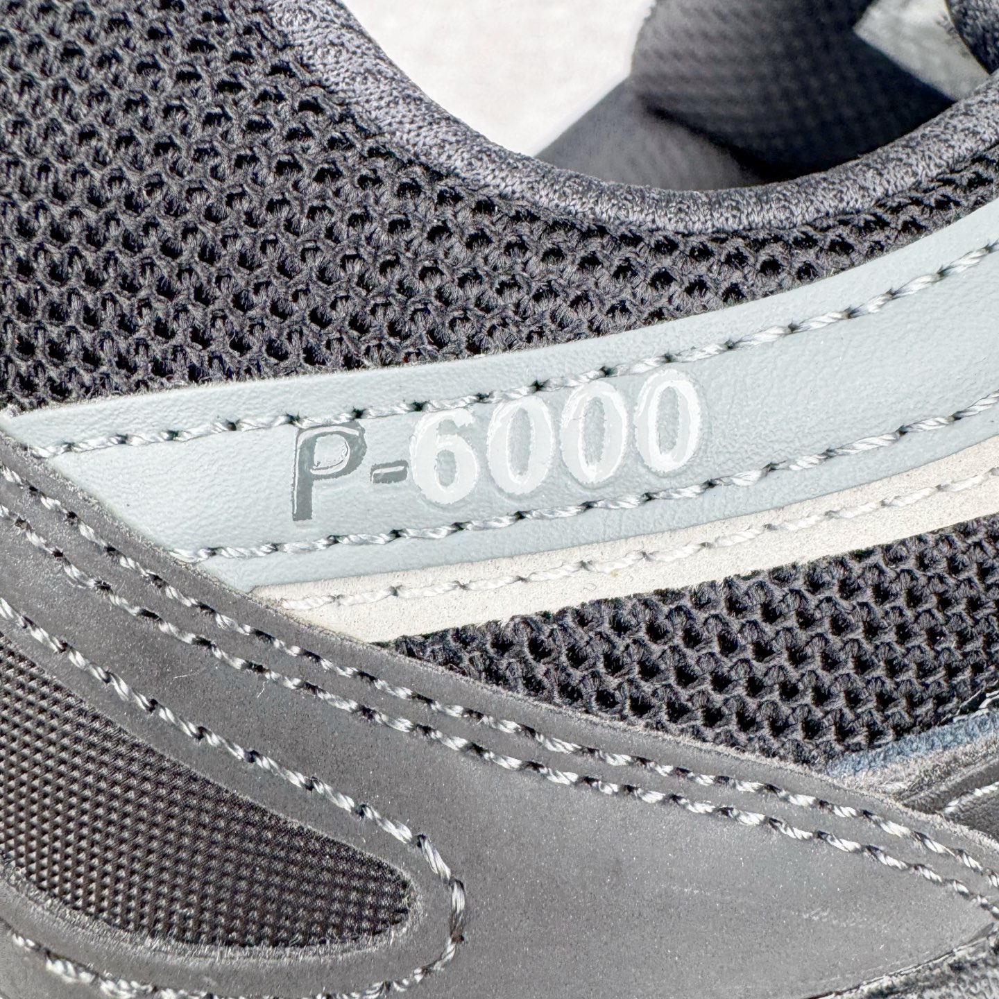 Nike P-6000 HQ3818-001 