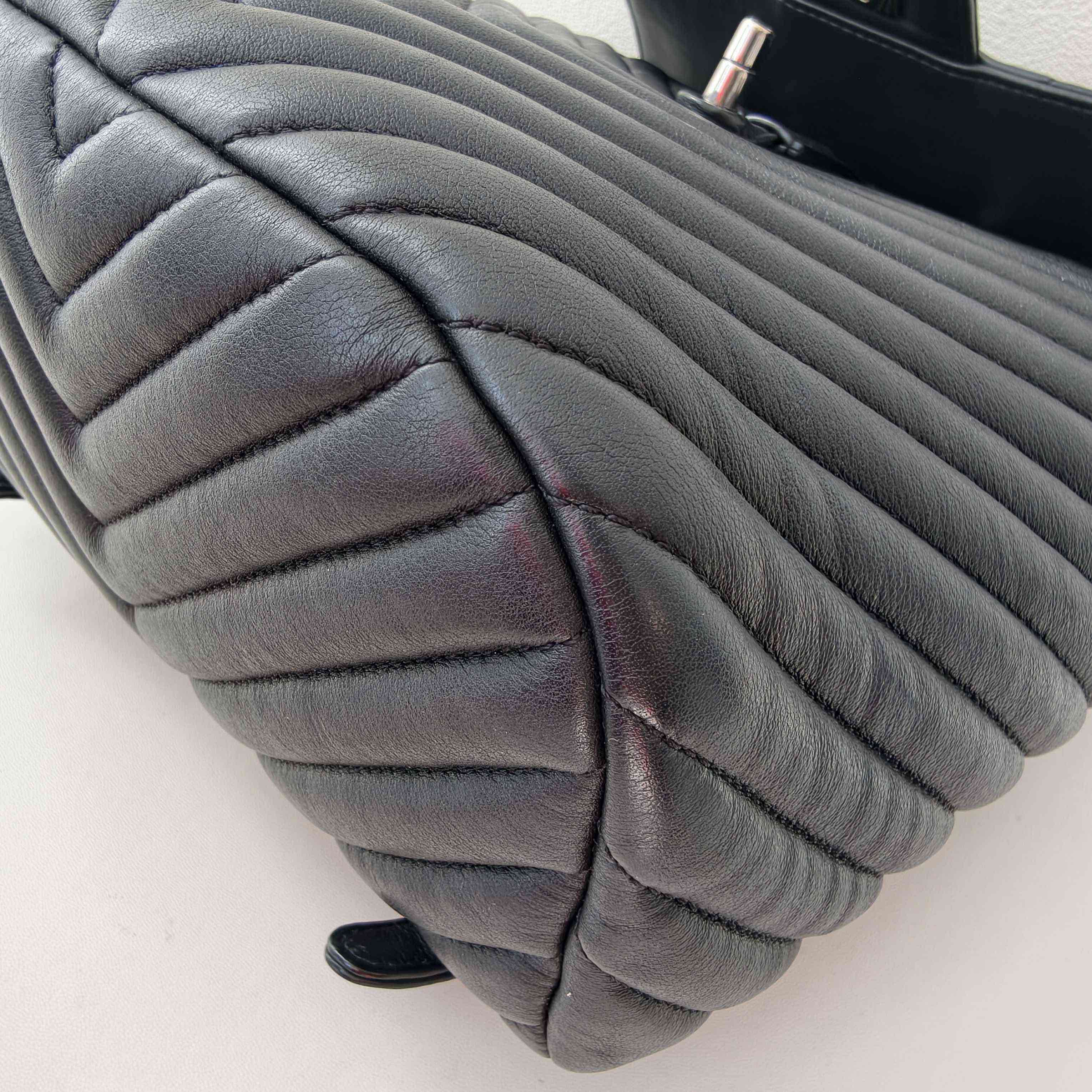 【預訂貨品】Chanel黑色小牛皮書包