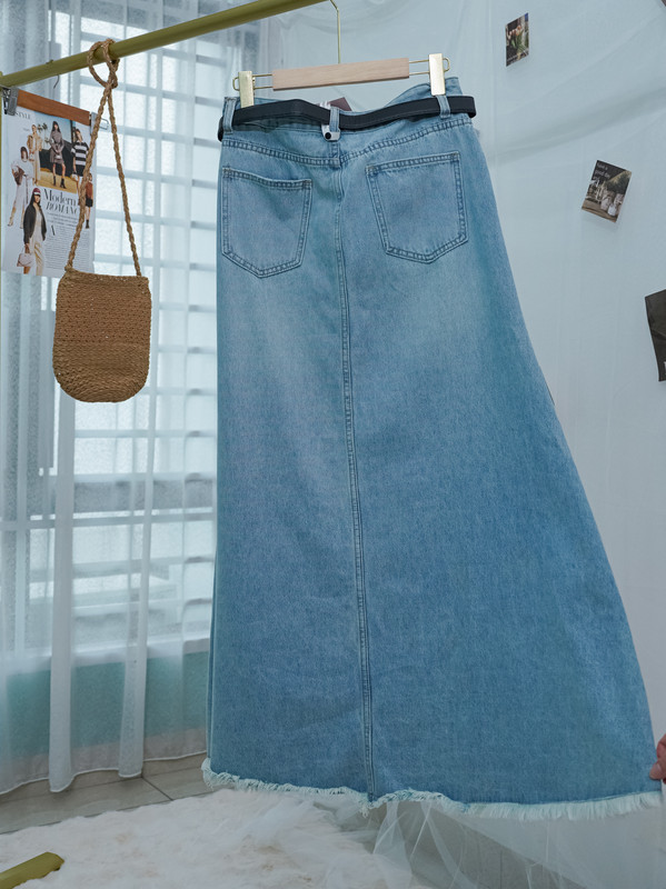High-Waisted A-Line Denim Skirt with Belt ‖ 高腰A字牛仔半裙（附皮带）KR03108115