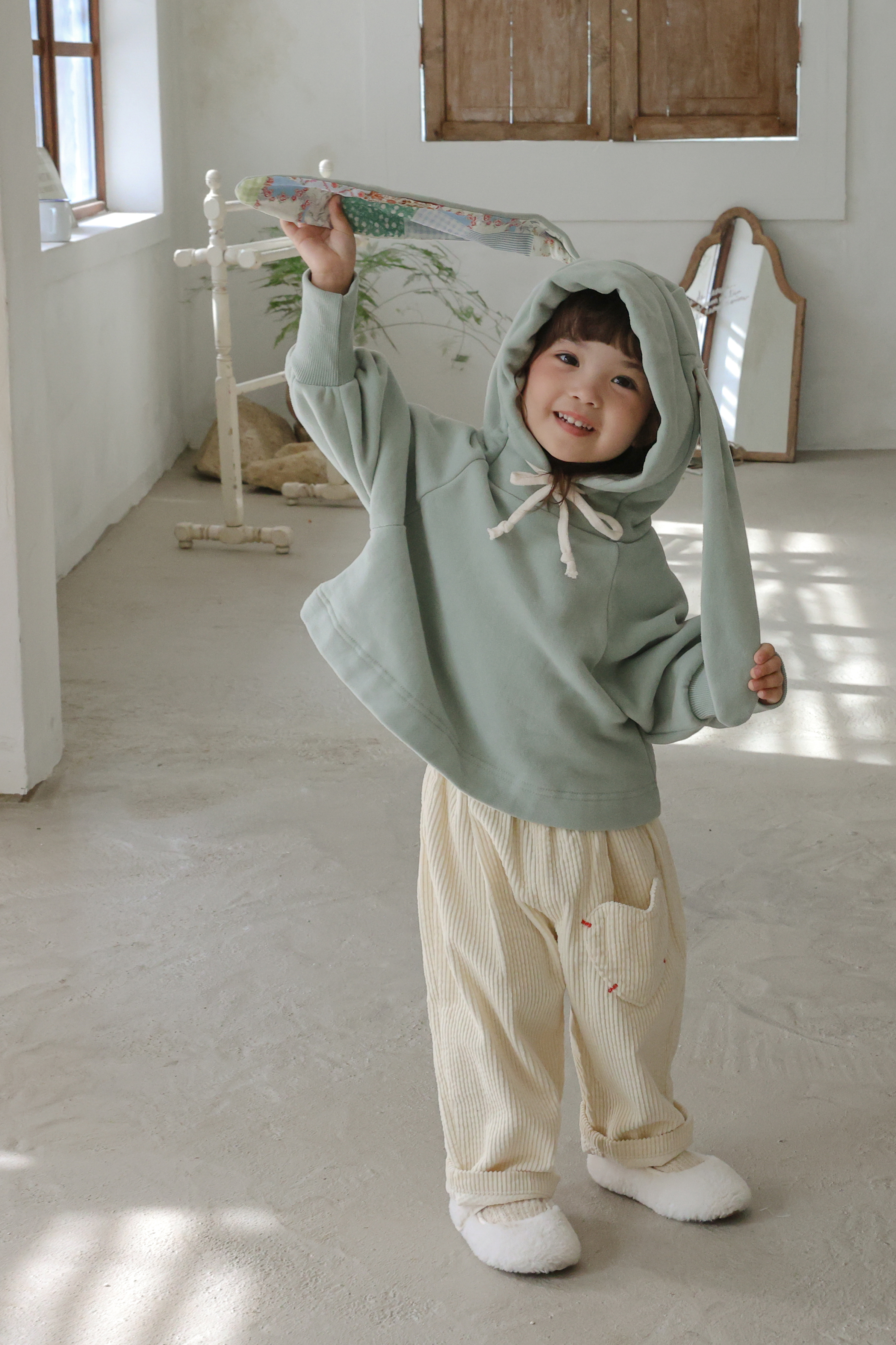 FLO | Shuet pants
