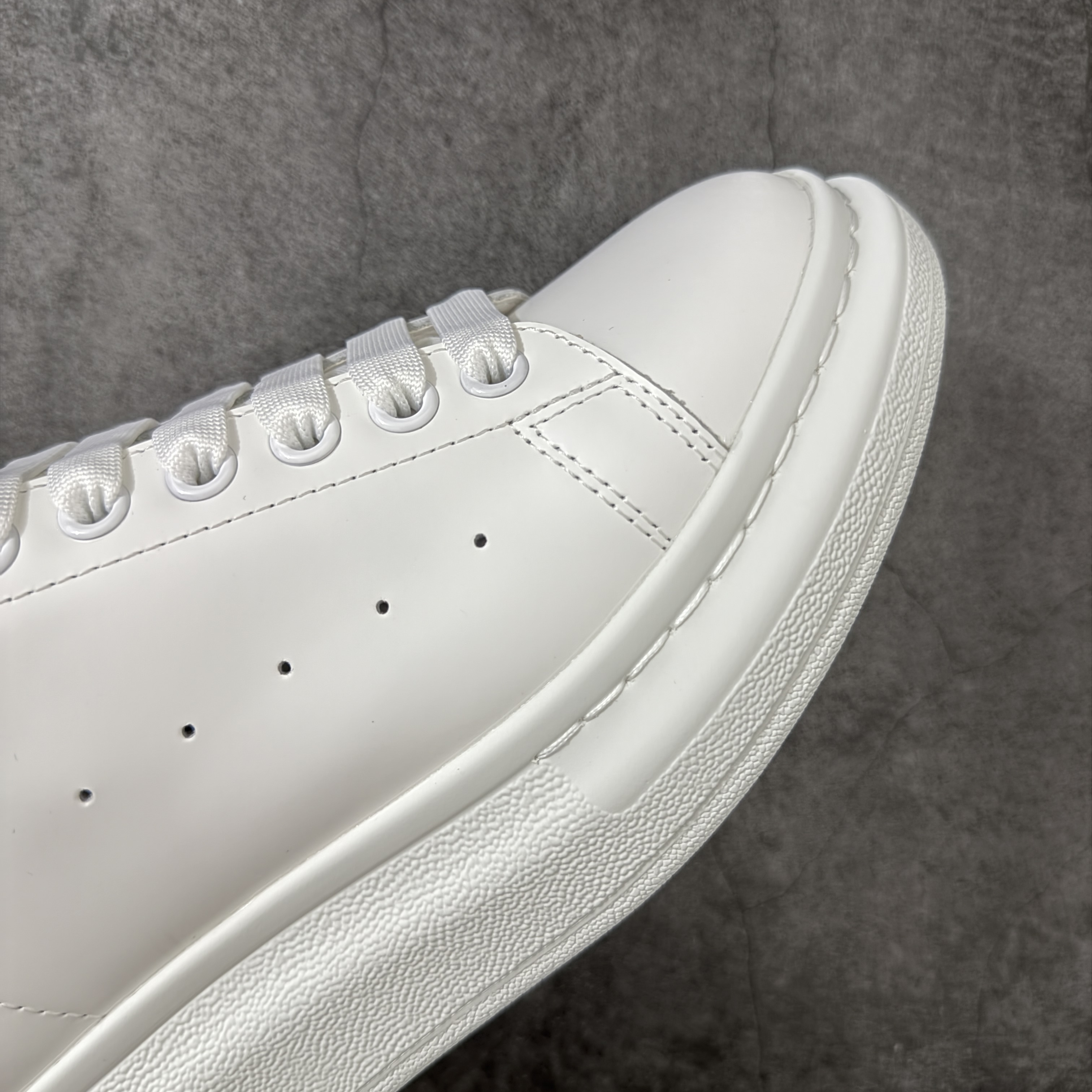 Alexander McQueen Oversized Sneaker