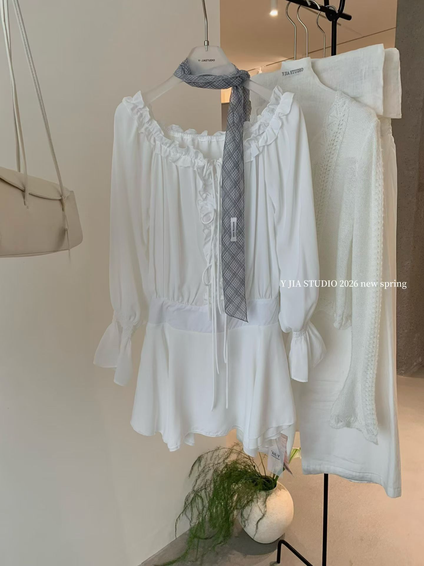 4555 Heiress Fairy Ruffle Co-ord "法式千金仙气荷叶边连身裙"