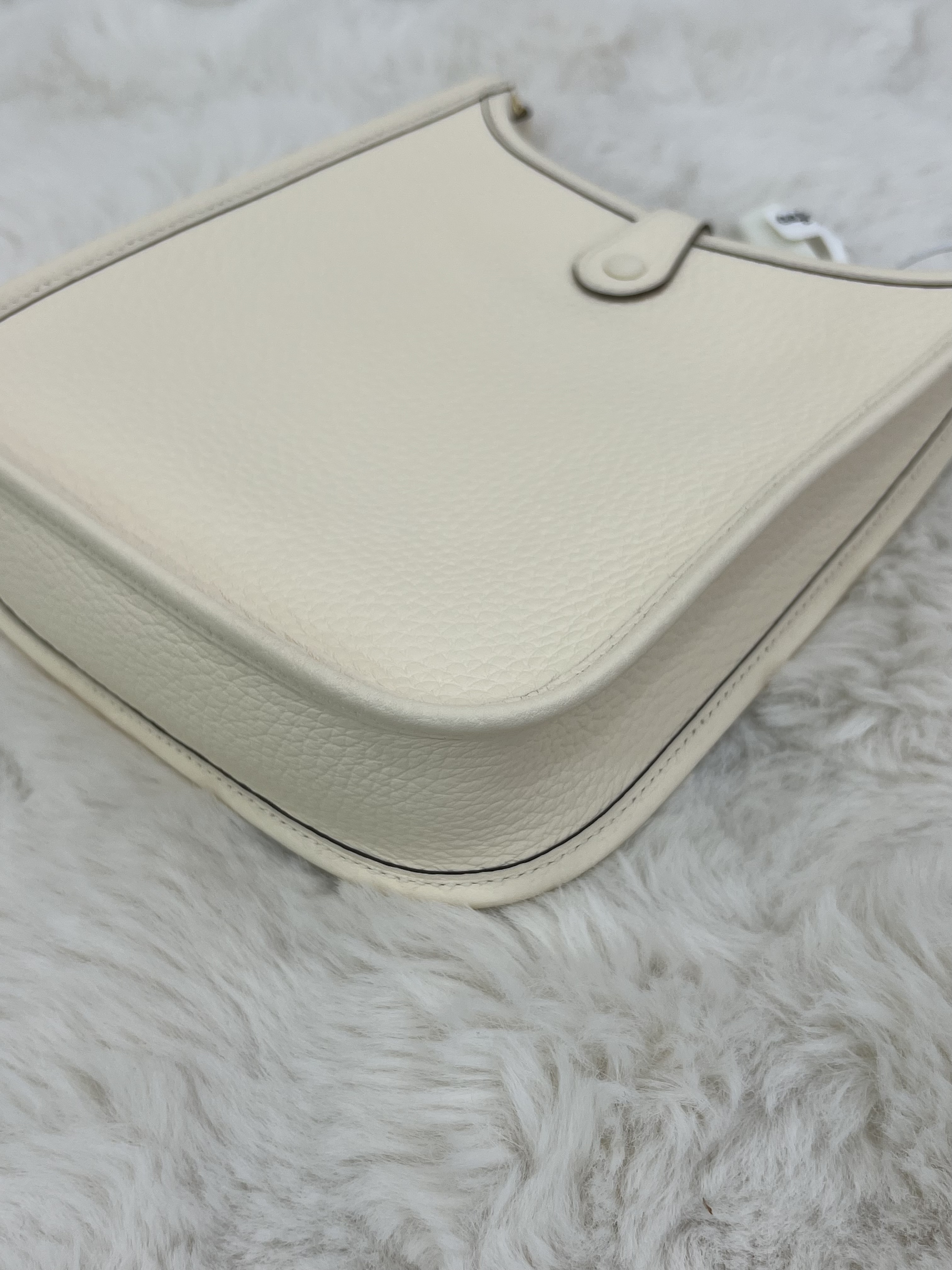 Pre-owned Hermes Mini E / Stamp W / Product Code: 080923