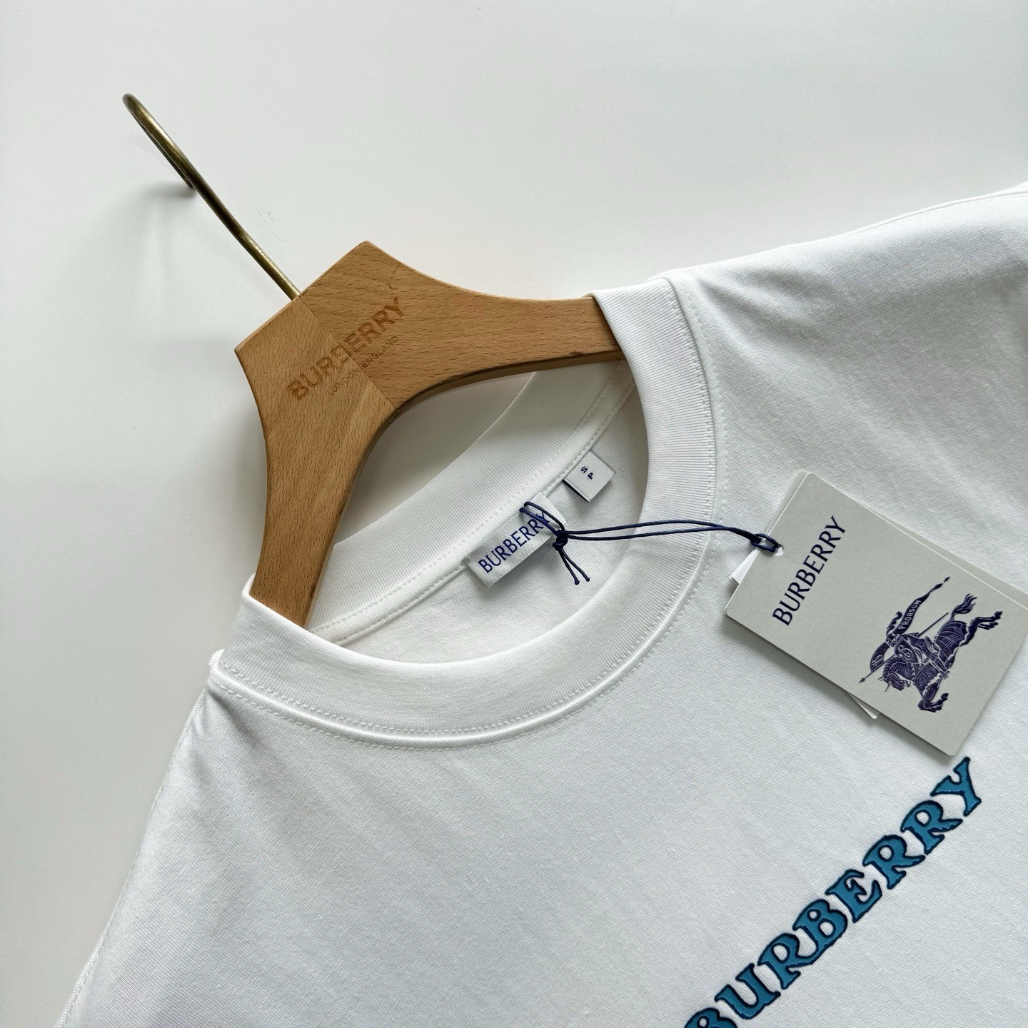 【原單】BURBERRY Heritage Logo Cotton T-shirt 馬術騎士徽標印花短袖Tee
