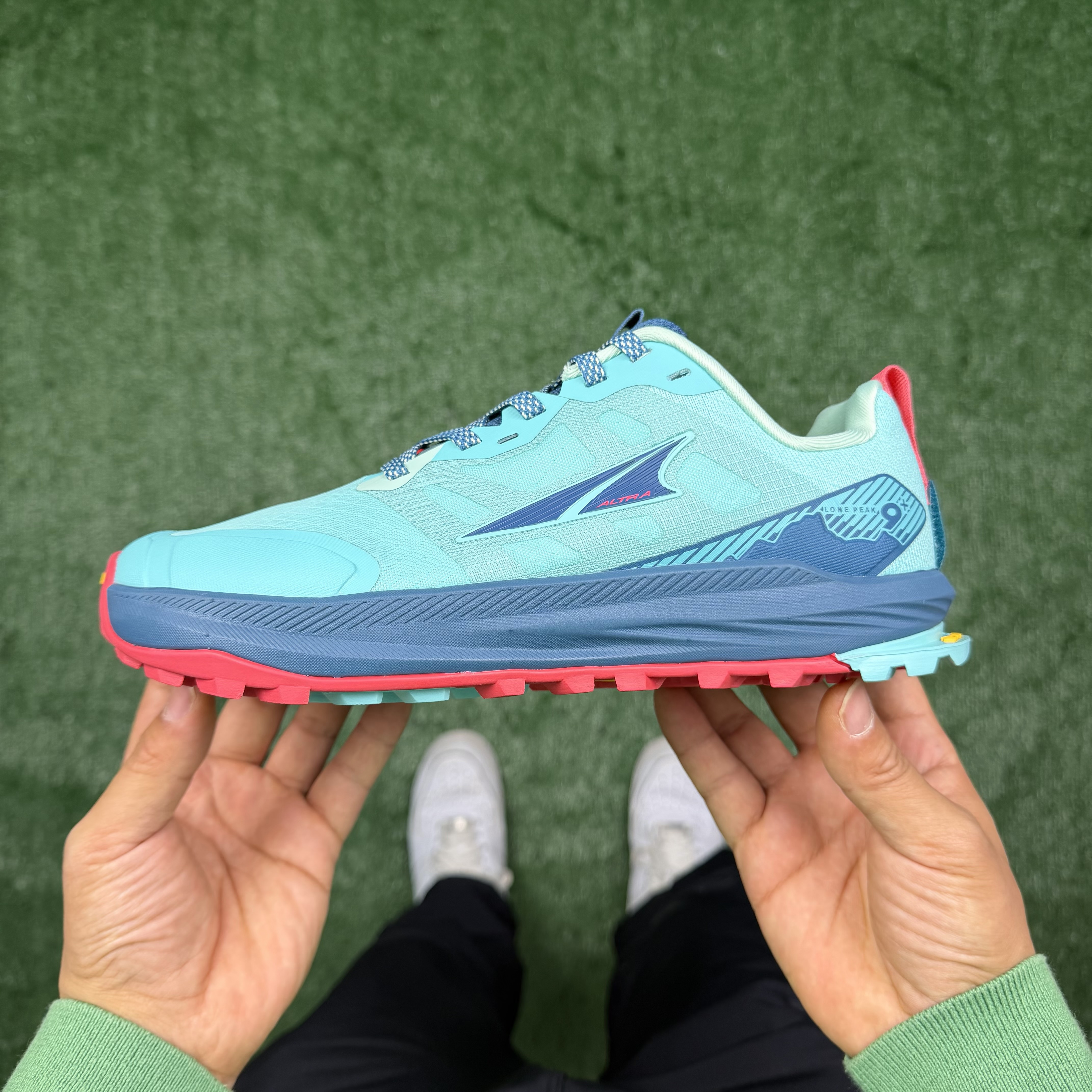 Altra Lone Peak 9+