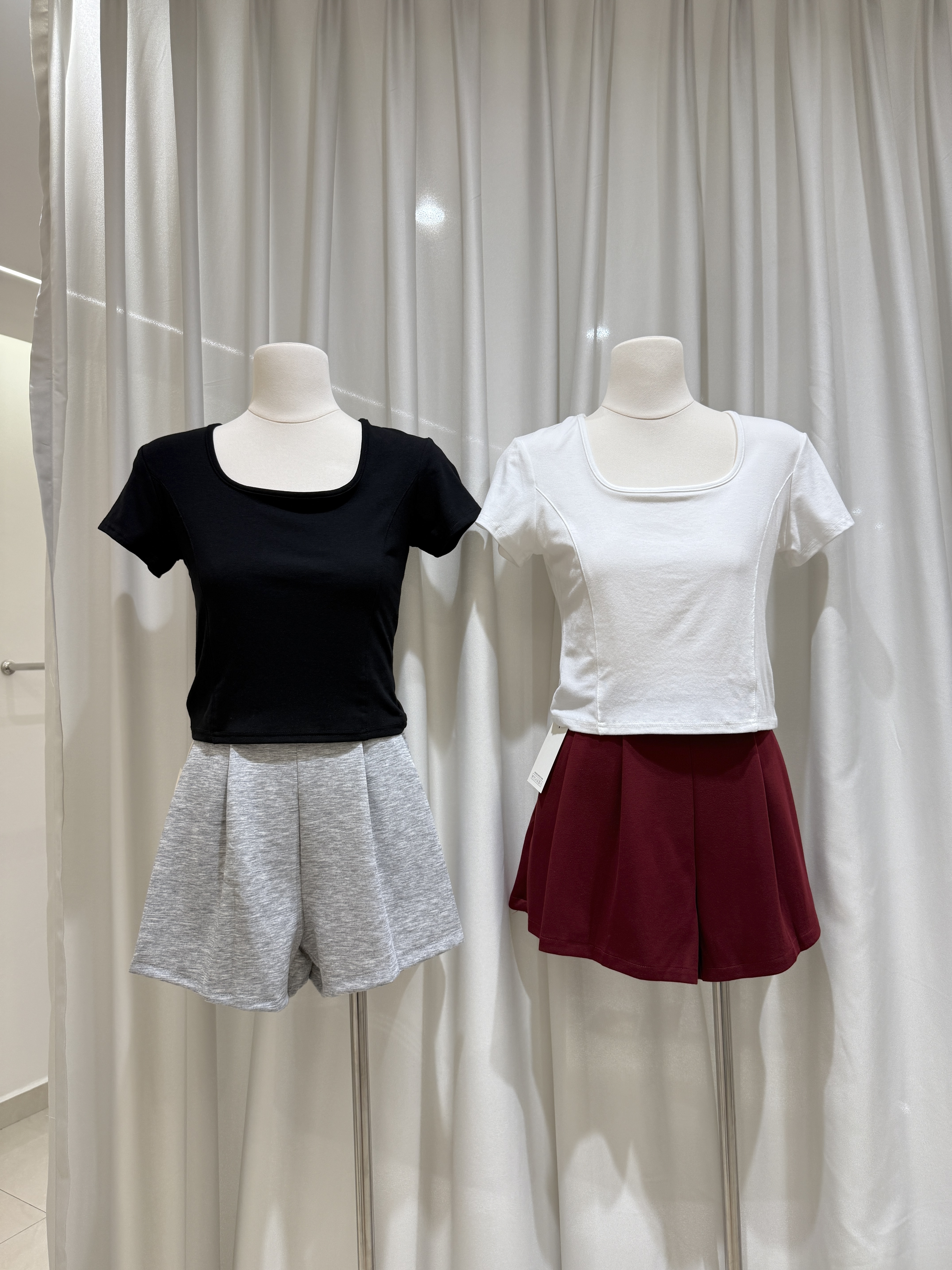 6561 爆款显瘦百搭方领上衣