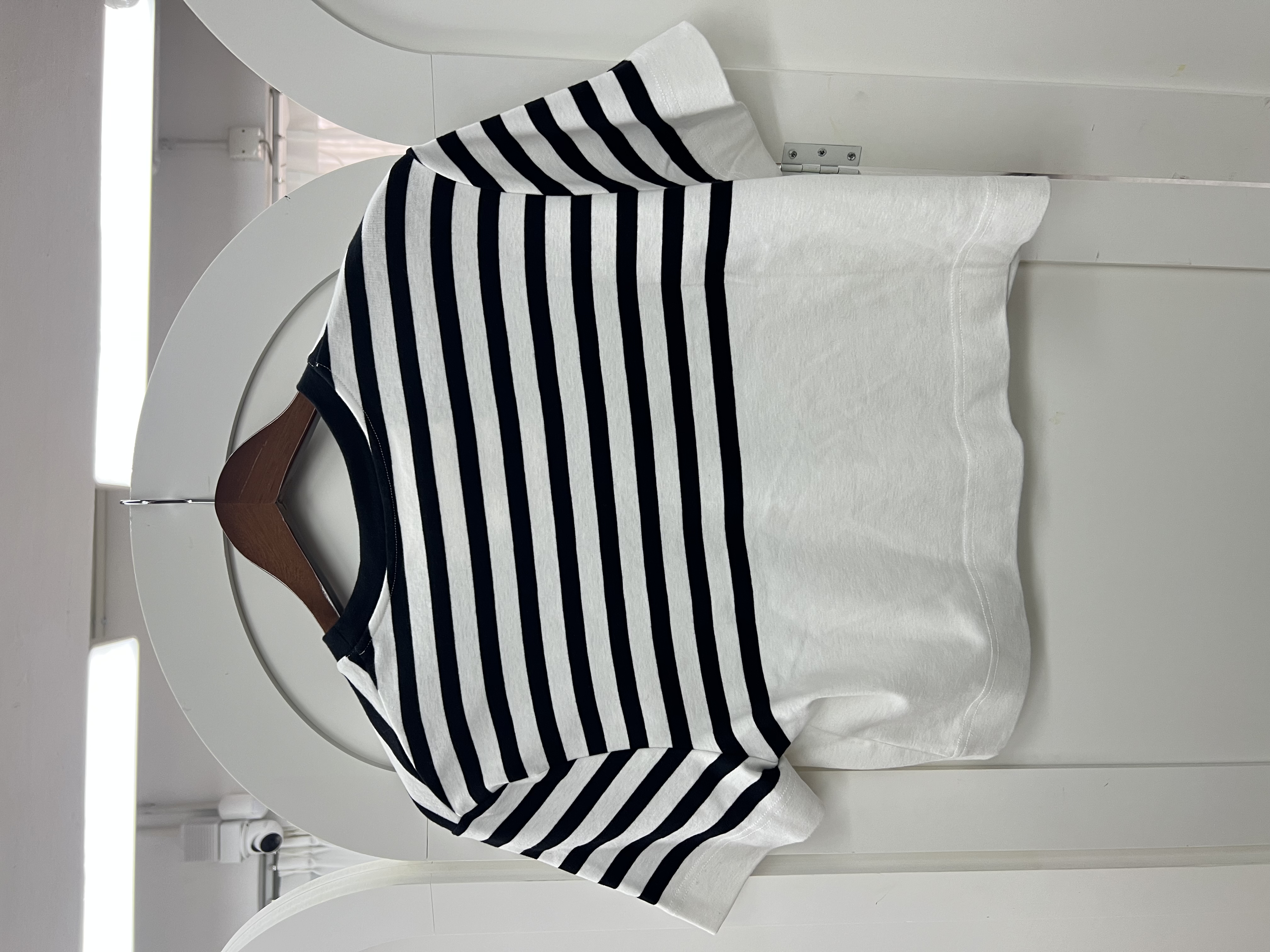 Pre-Owned Givenchy T-shirt / Product Code: 26040711