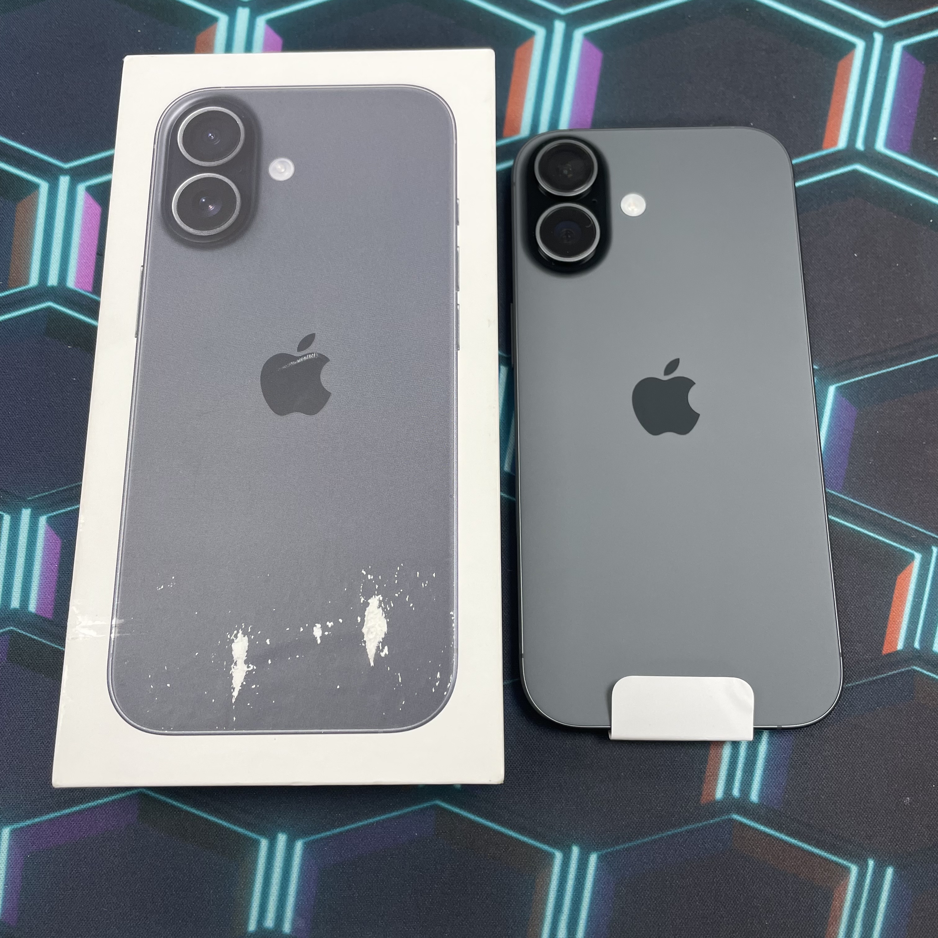 *5956 17 全新機 512GB 電100 黑色 black