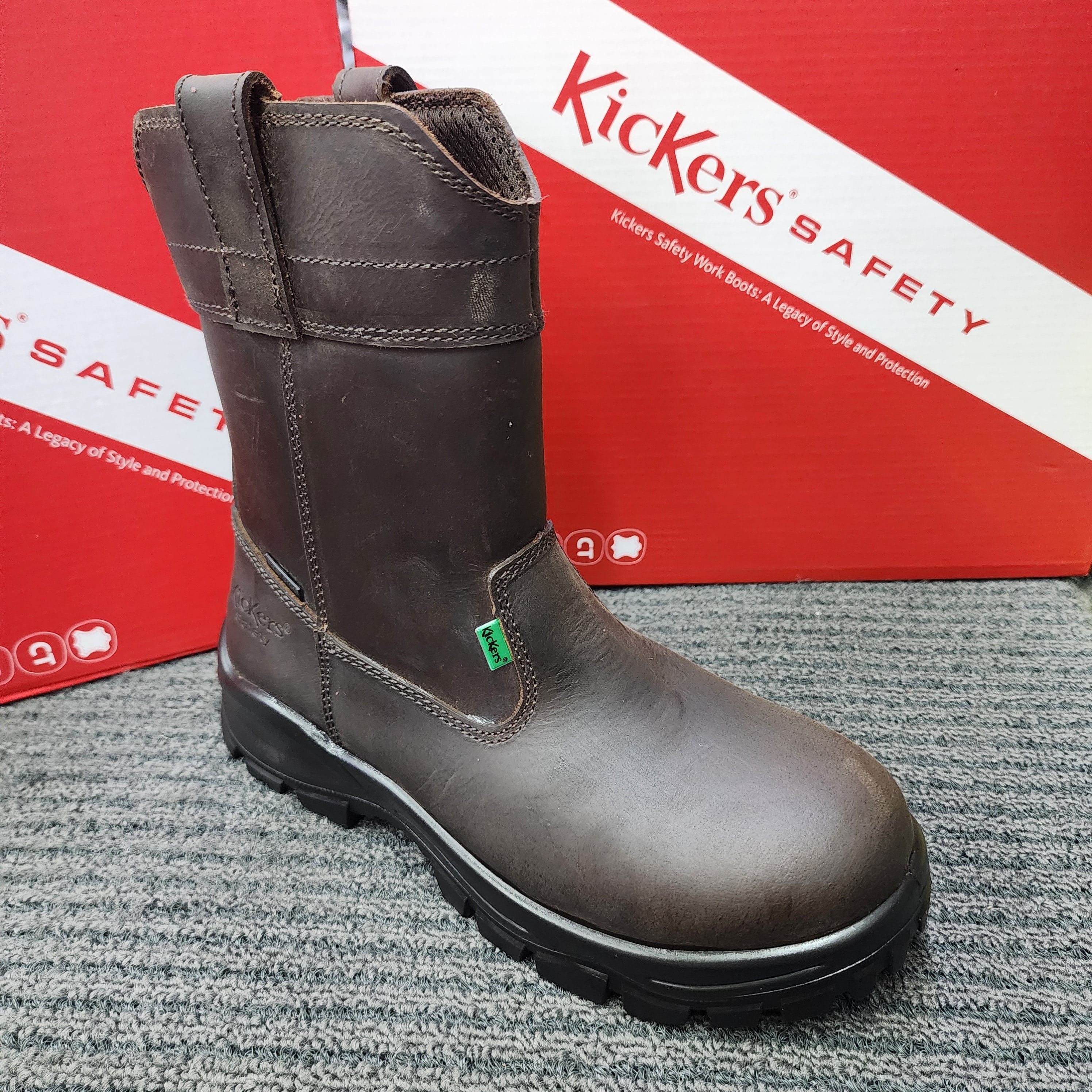 KicKers Safety Shoes 3069 High Cut Full Leather Brown ESD Waterproof Kasut Keselamatan Coklat dengan Perlindungan Maksimum dan Kepatuhan Tinggi