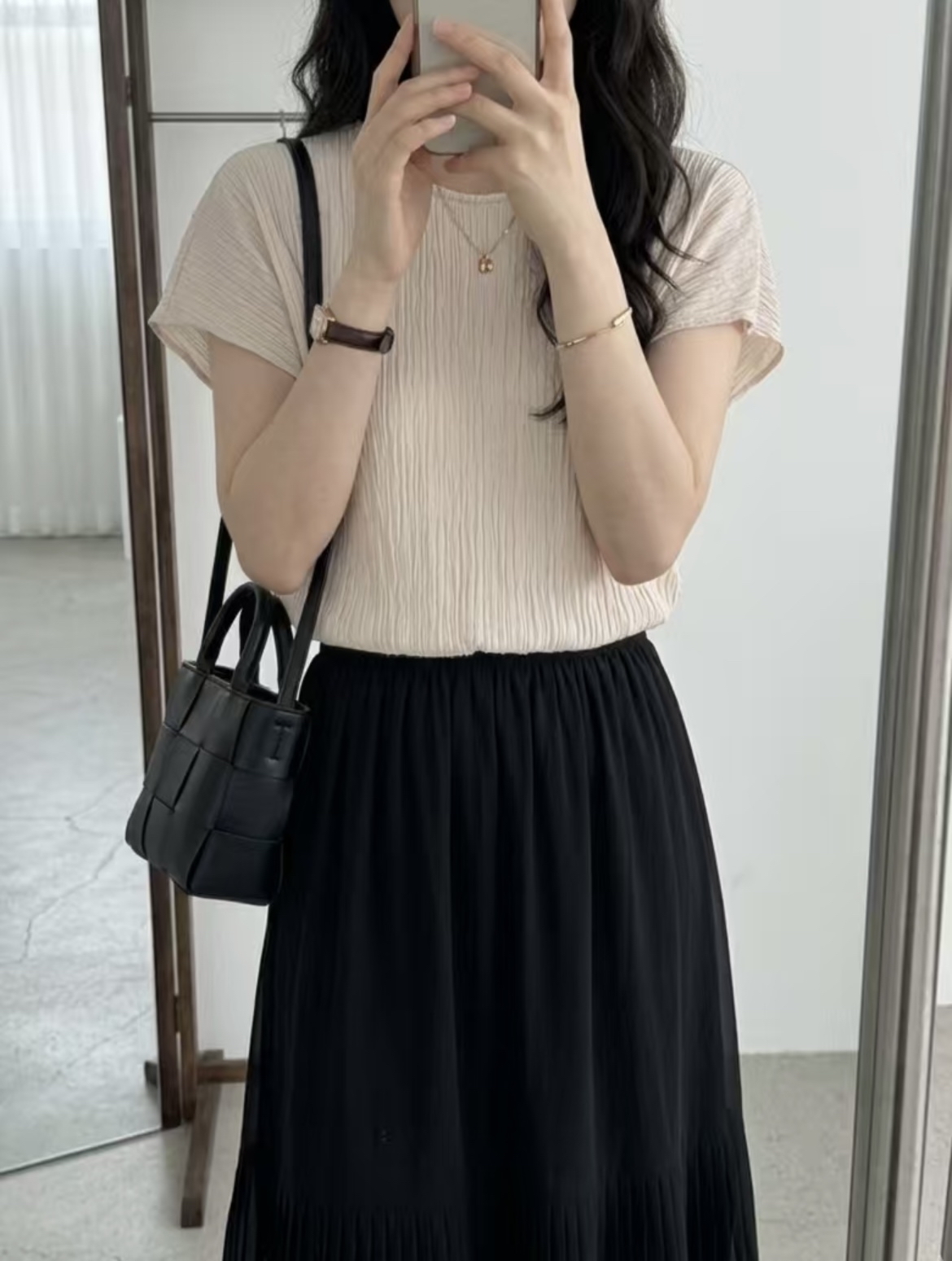 ❥ 暗 波 浪 線 上 衣 。限時成本價$98
