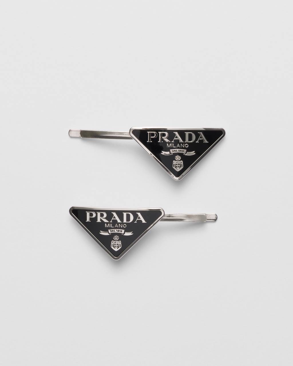 限時優惠✨訂貨🍒Prada黑銀 髮夾 一對